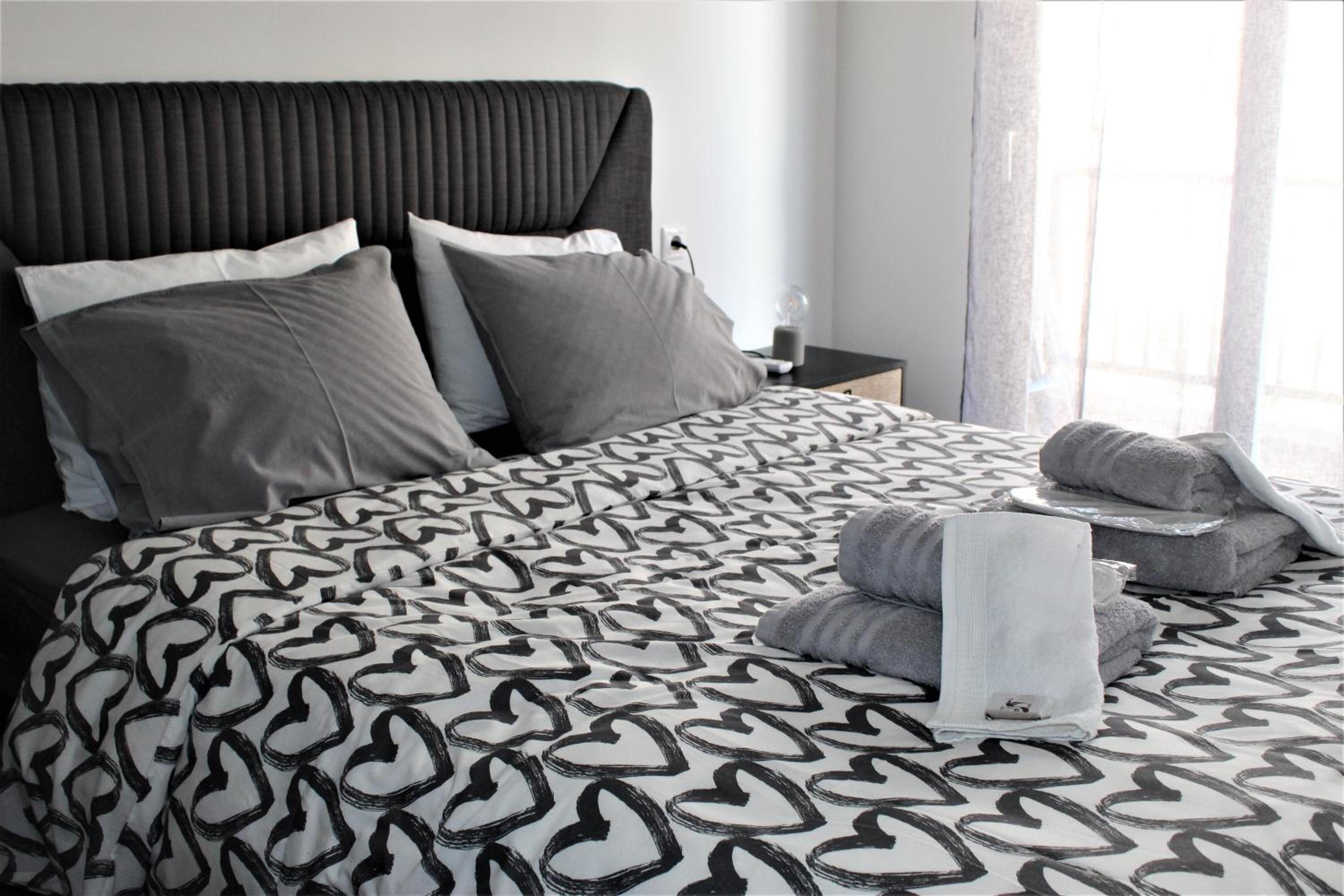 Two-Bedroom Apartment - Photo 37