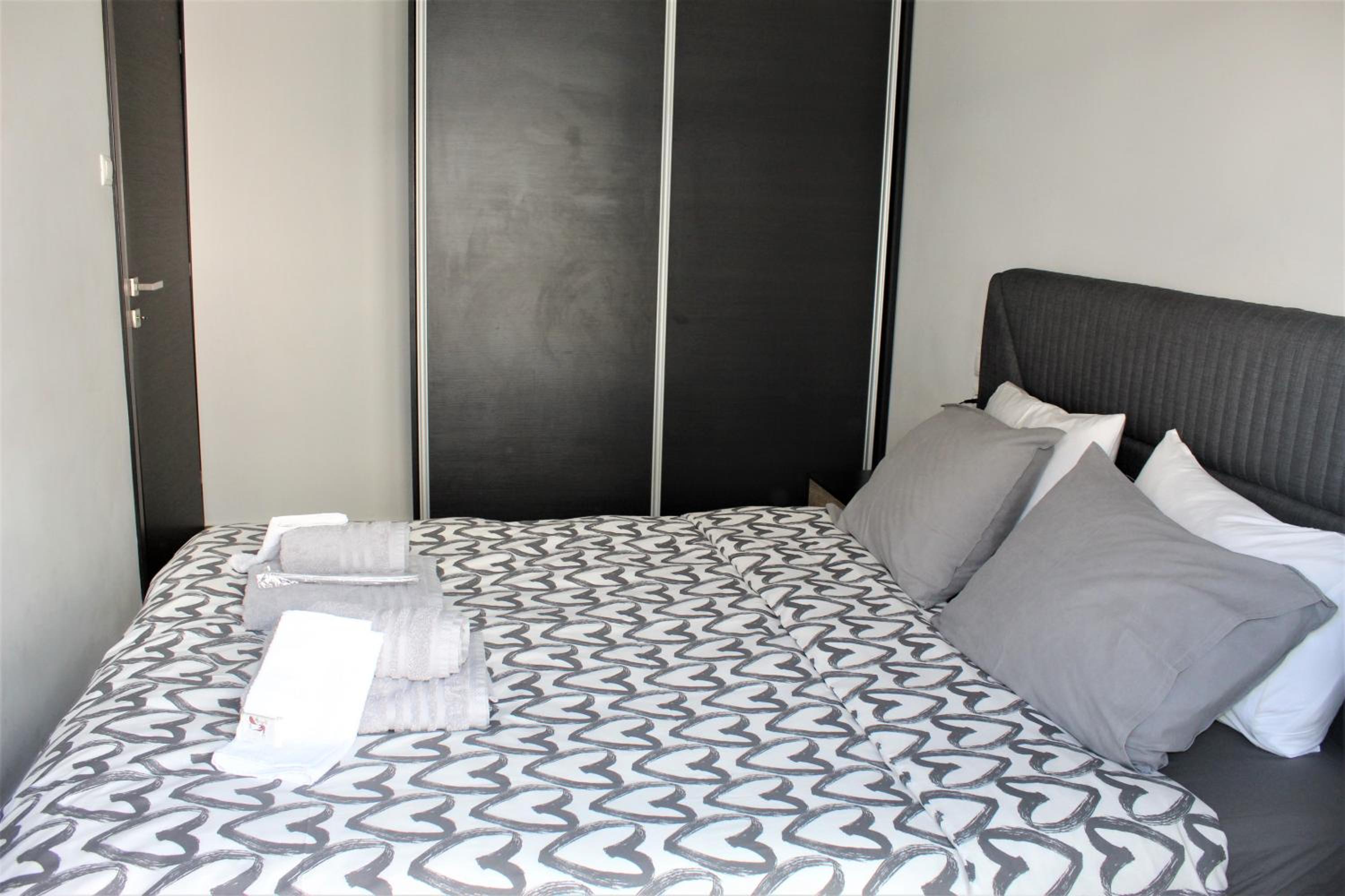 Two-Bedroom Apartment - Photo 36
