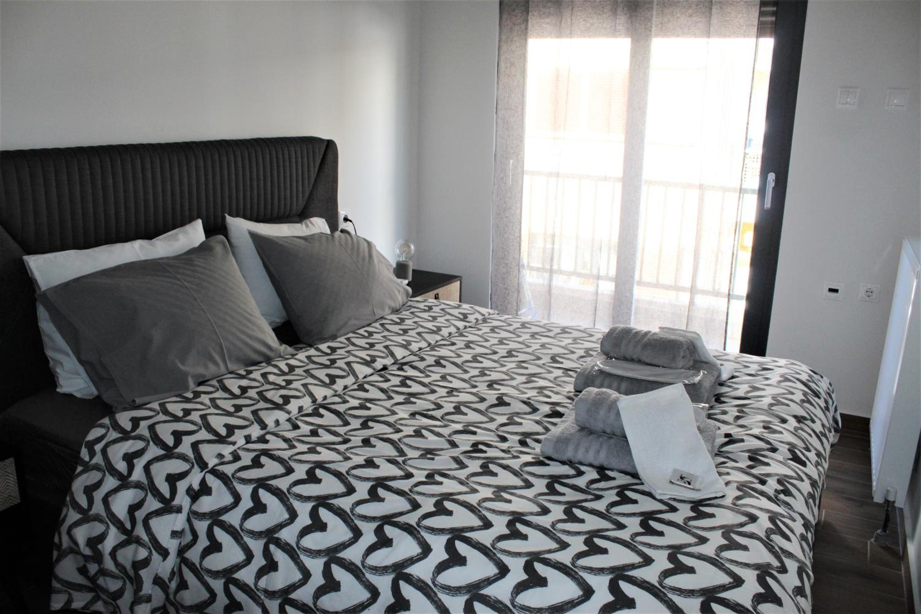 Two-Bedroom Apartment - Photo 15