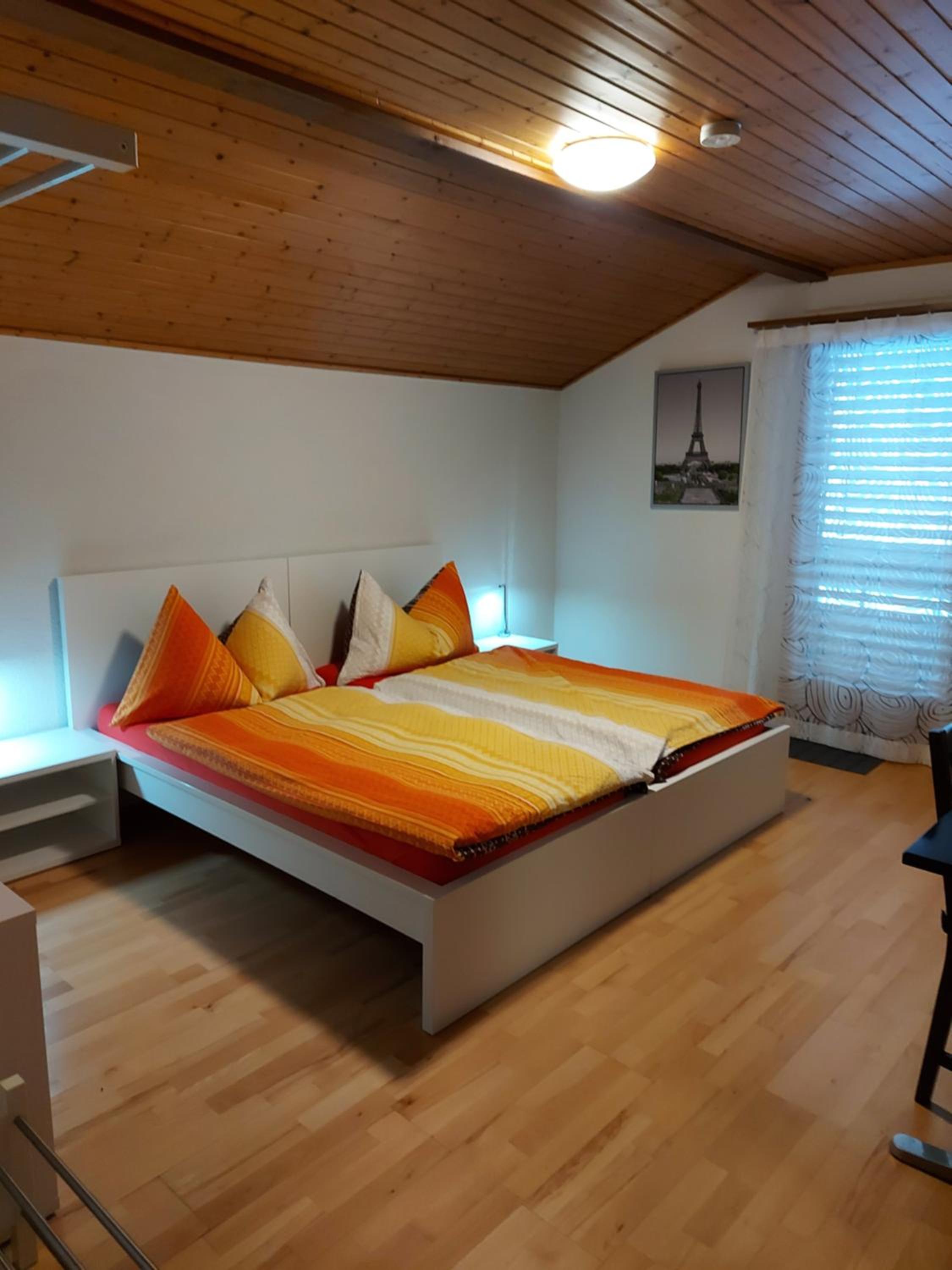 Twin Room with Balcony - Photo 2
