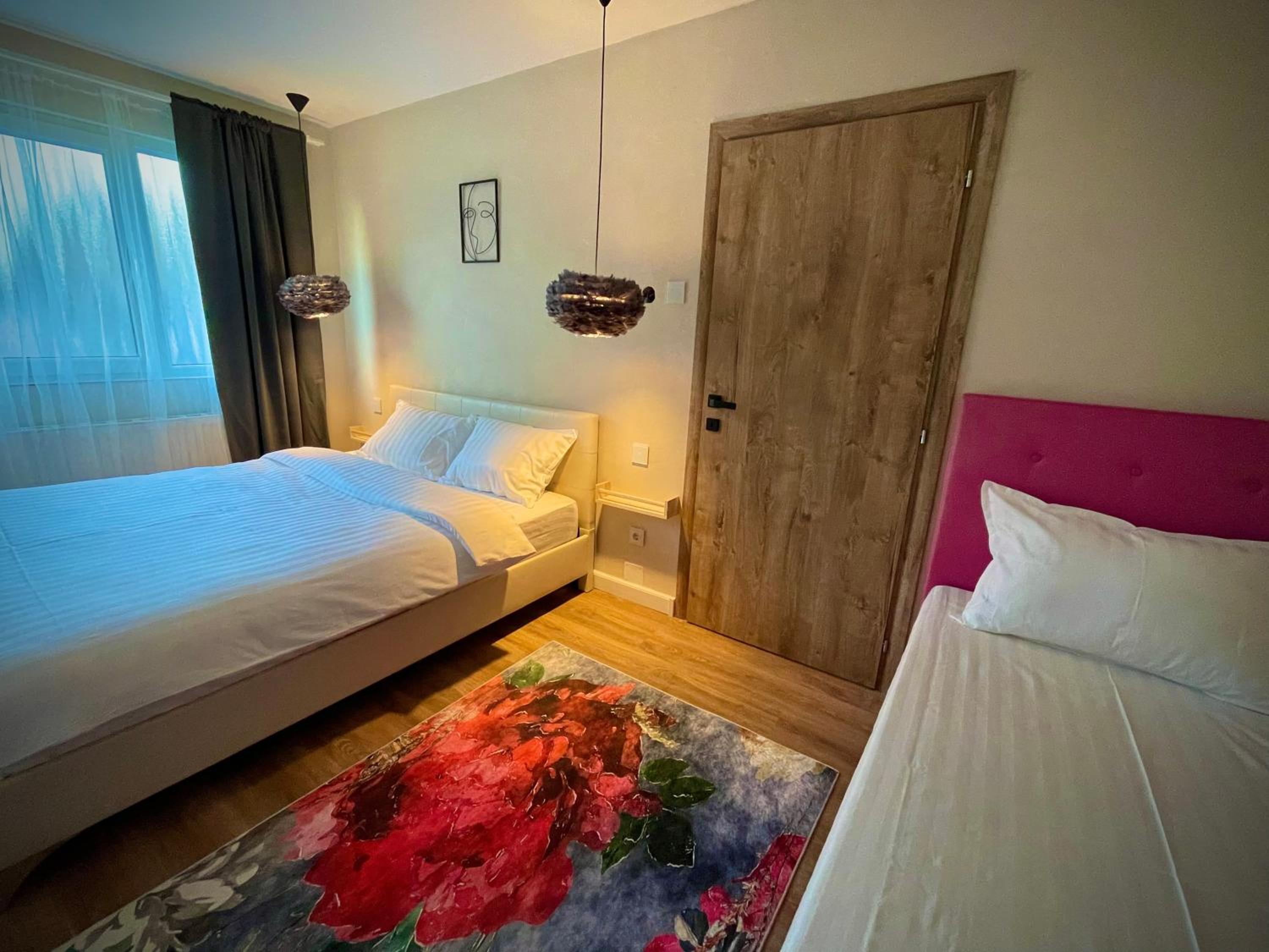Two-Bedroom Apartment - Photo 2