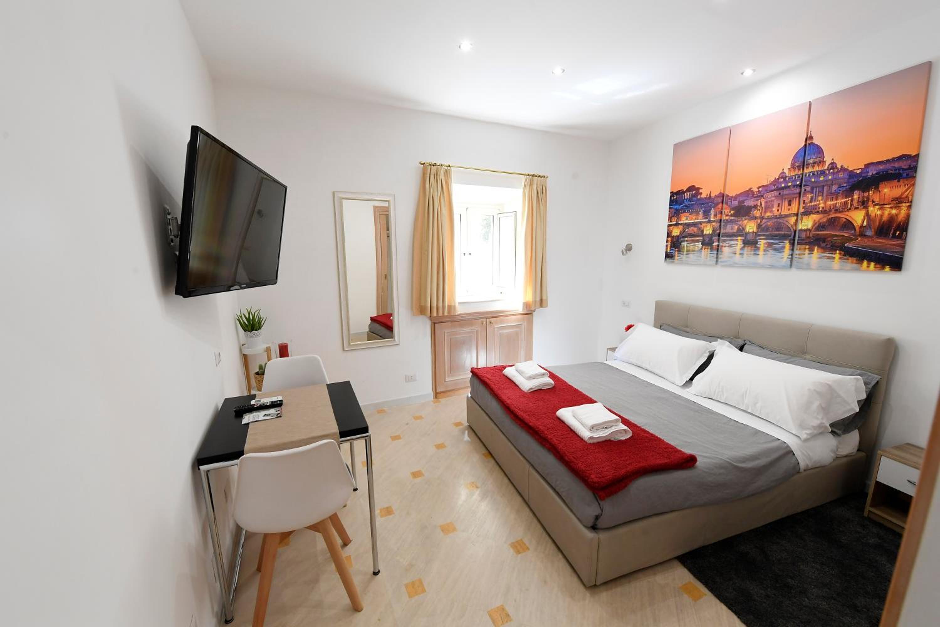 One-Bedroom Apartment