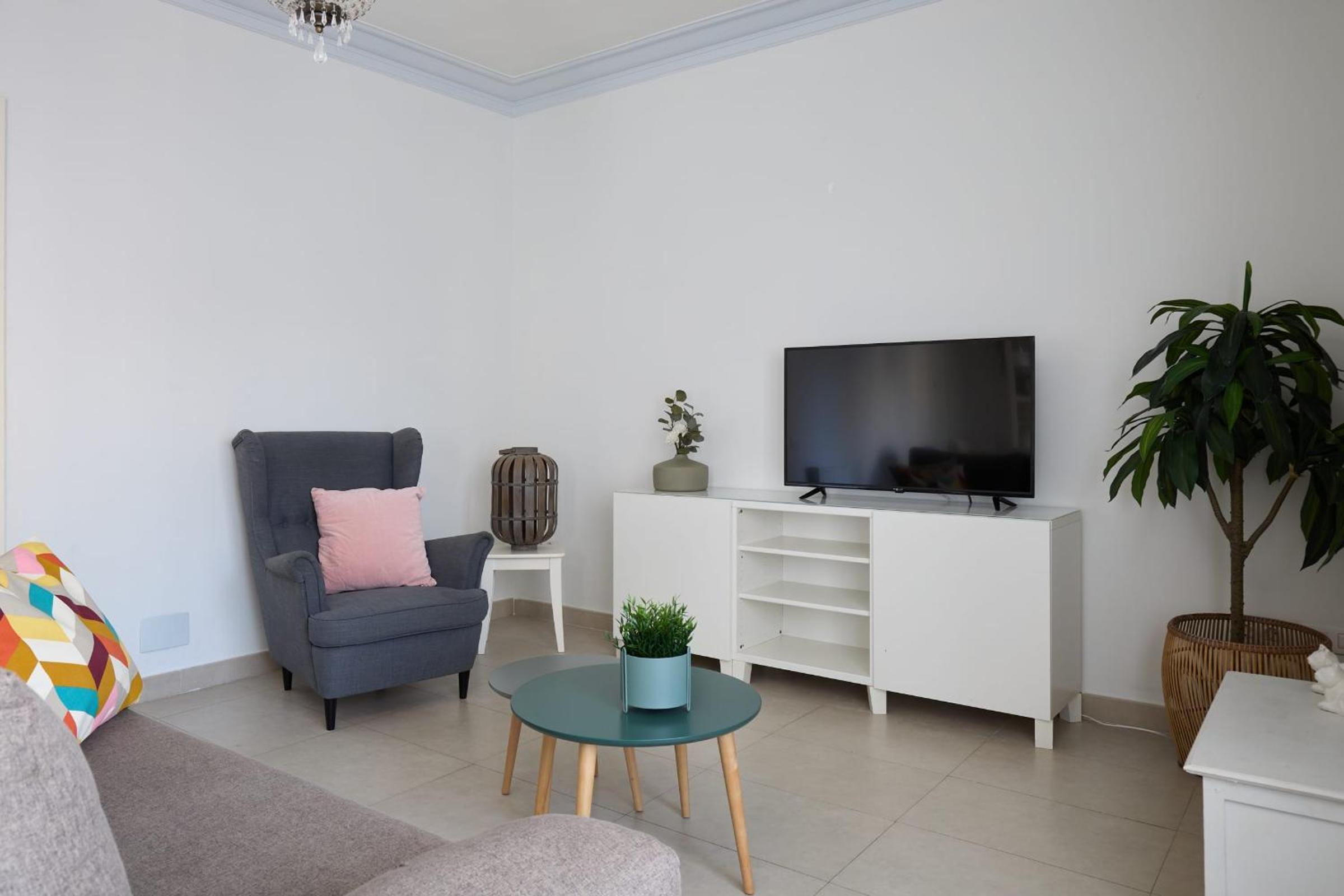 Apartment photo 3