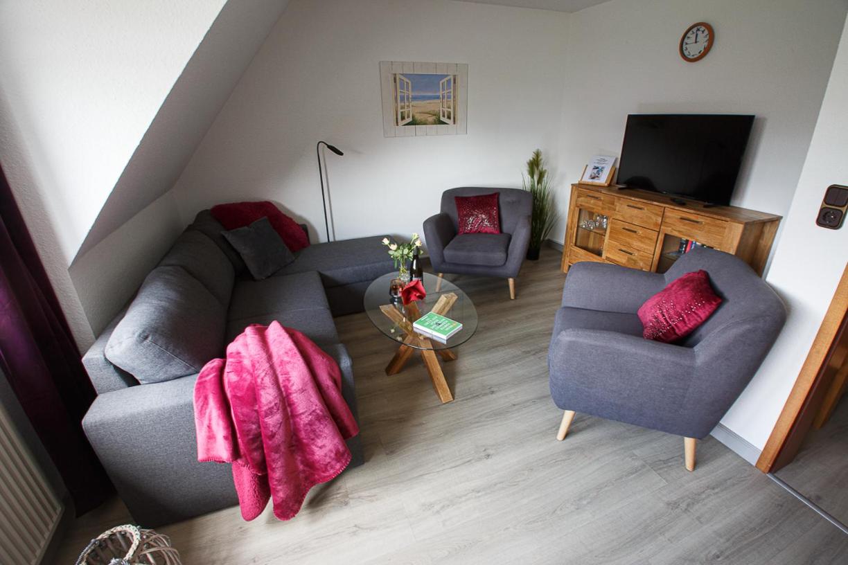 Apartment with Terrace photo 1