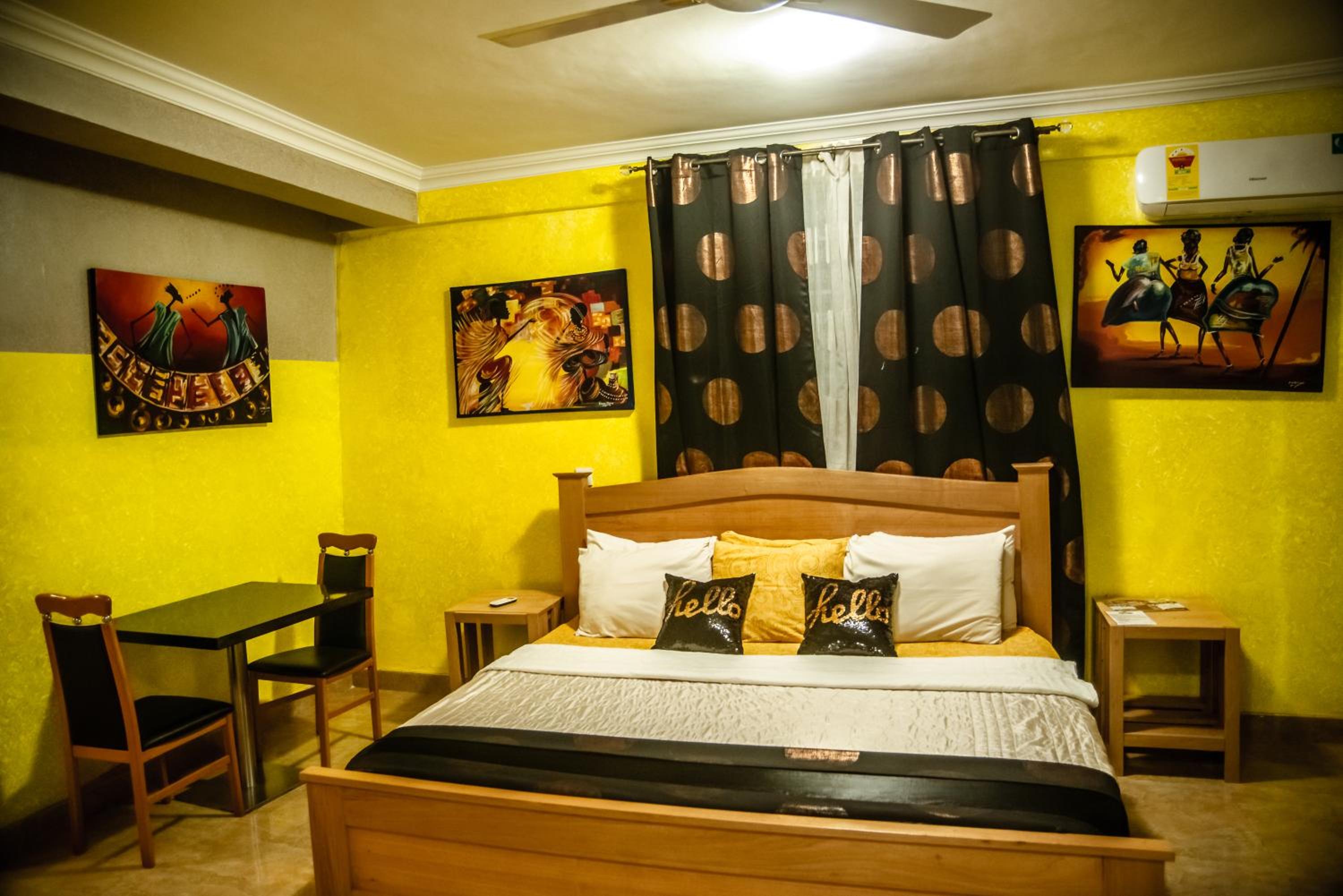 Superior King Room