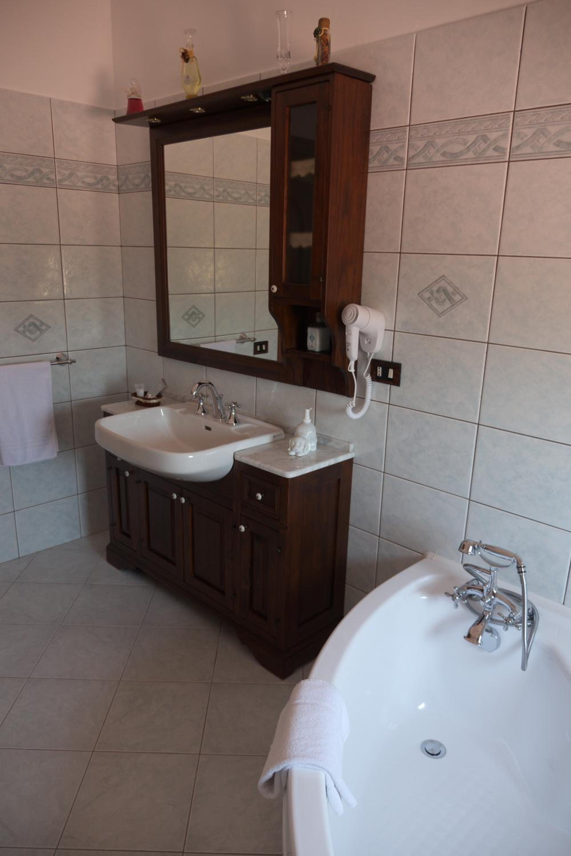 Triple Room with Balcony photo 2