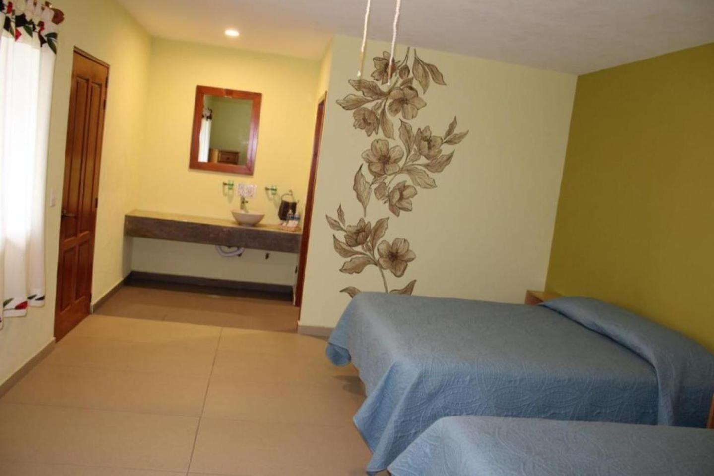 Standard Quadruple Room - Photo 4