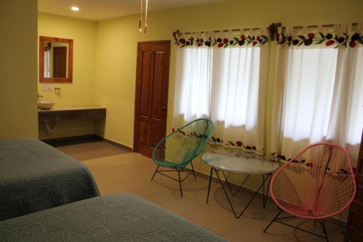 Standard Quadruple Room - Photo 3