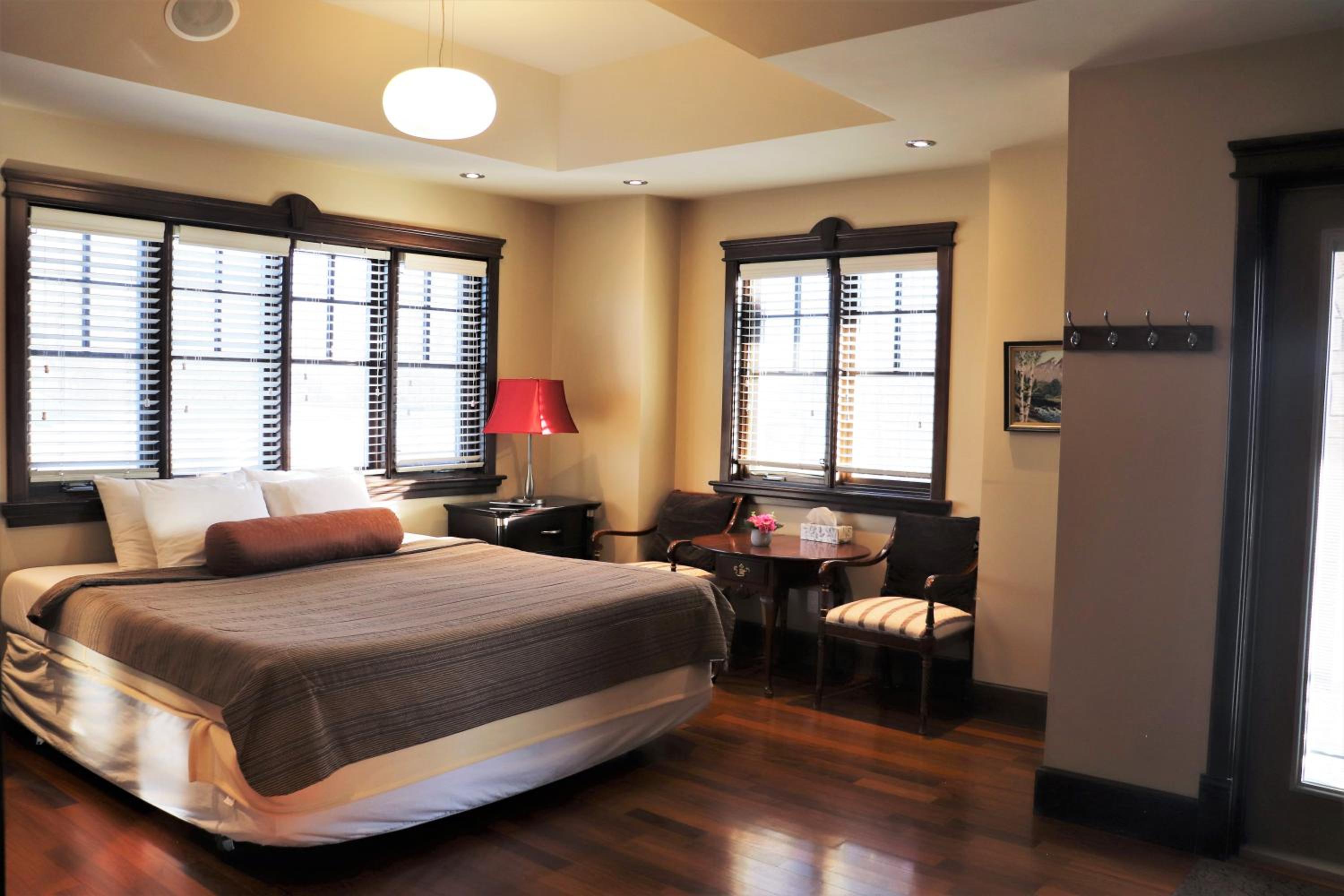 King Suite with Balcony