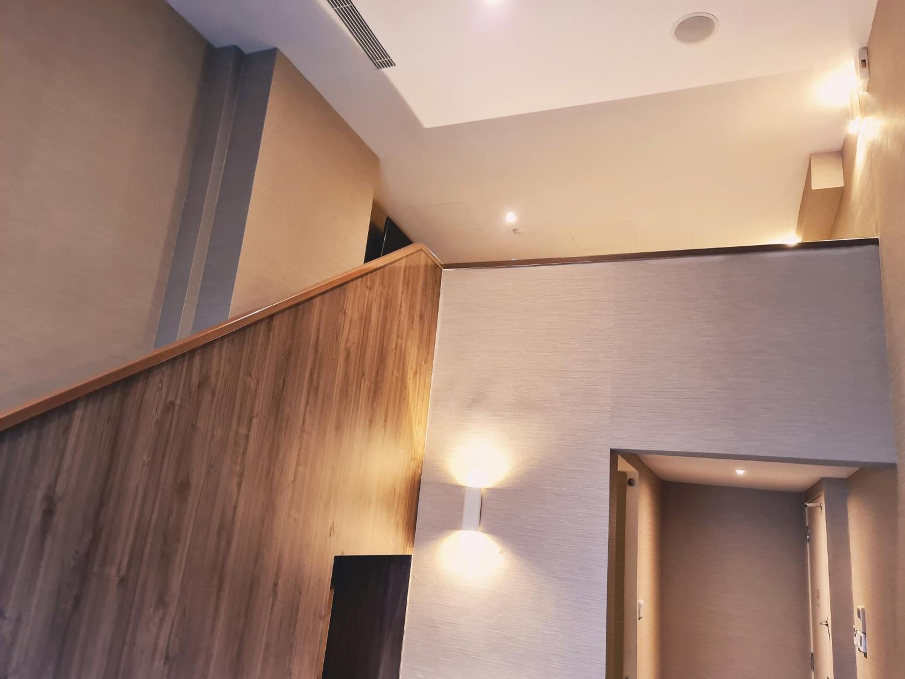 Deluxe King Room photo 3
