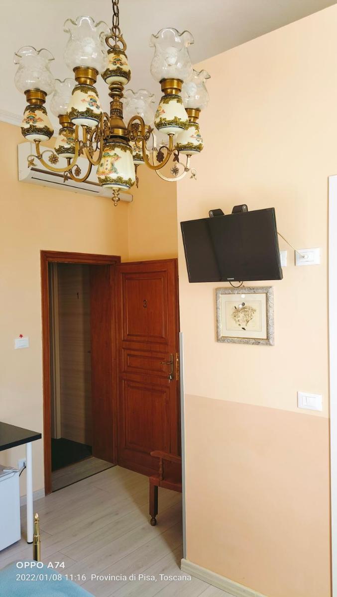 Double or Twin Room with Private Bathroom photo 1