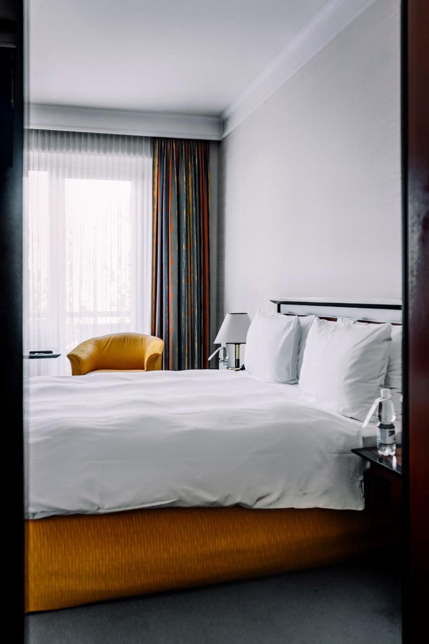 Executive Suite photo 1