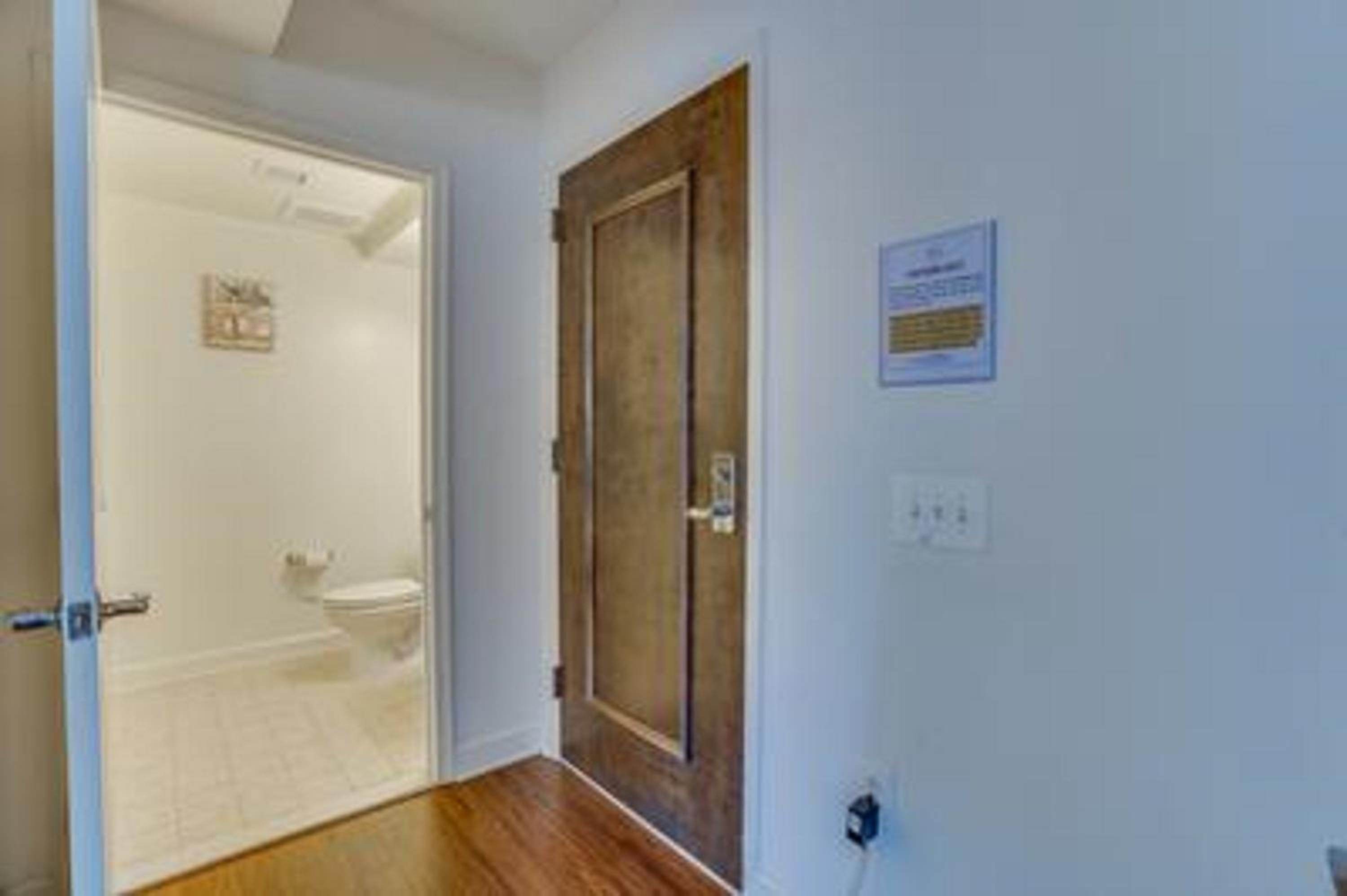 Two-Bedroom Apartment photo 3