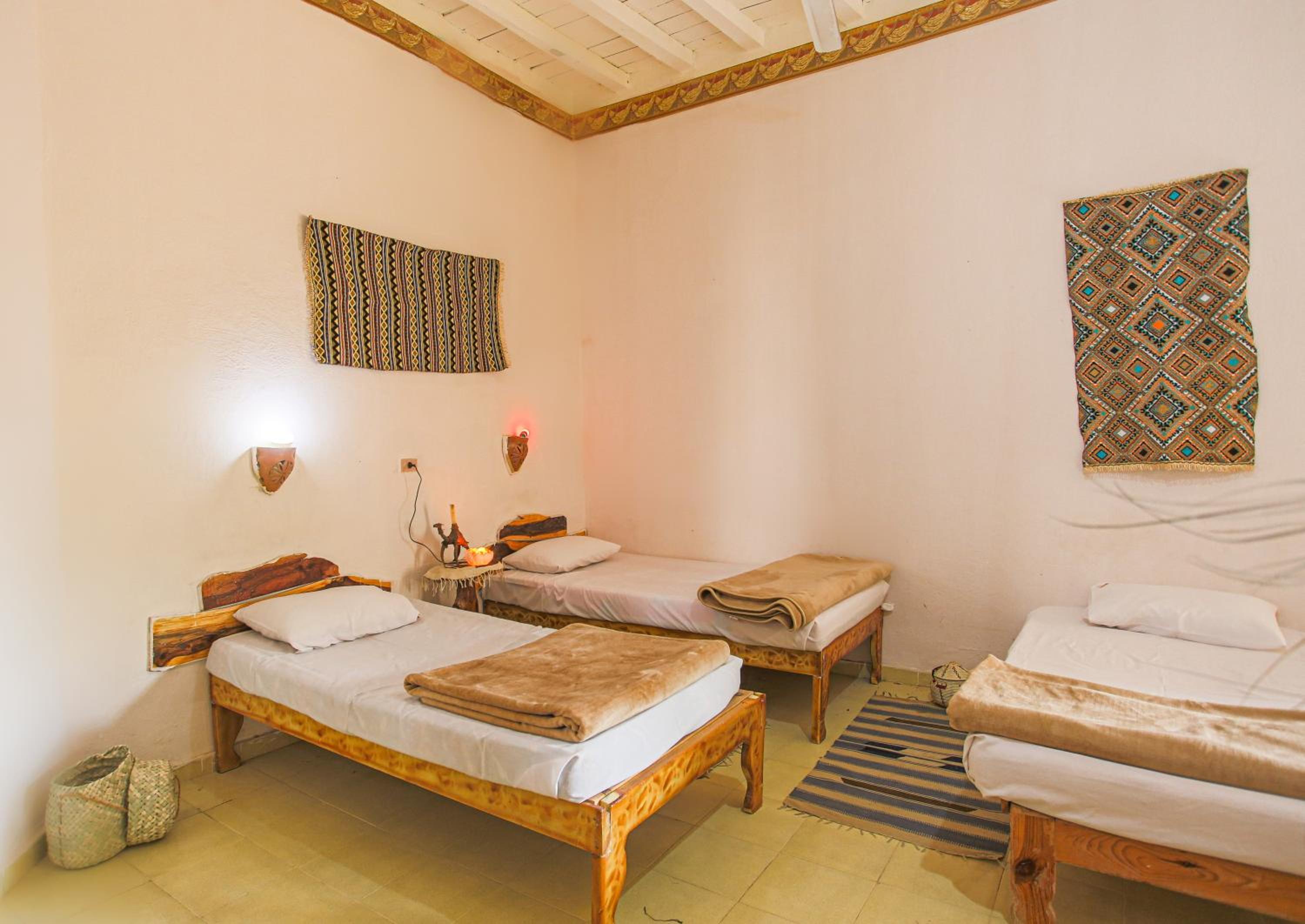 Standard Triple Room - Photo 1