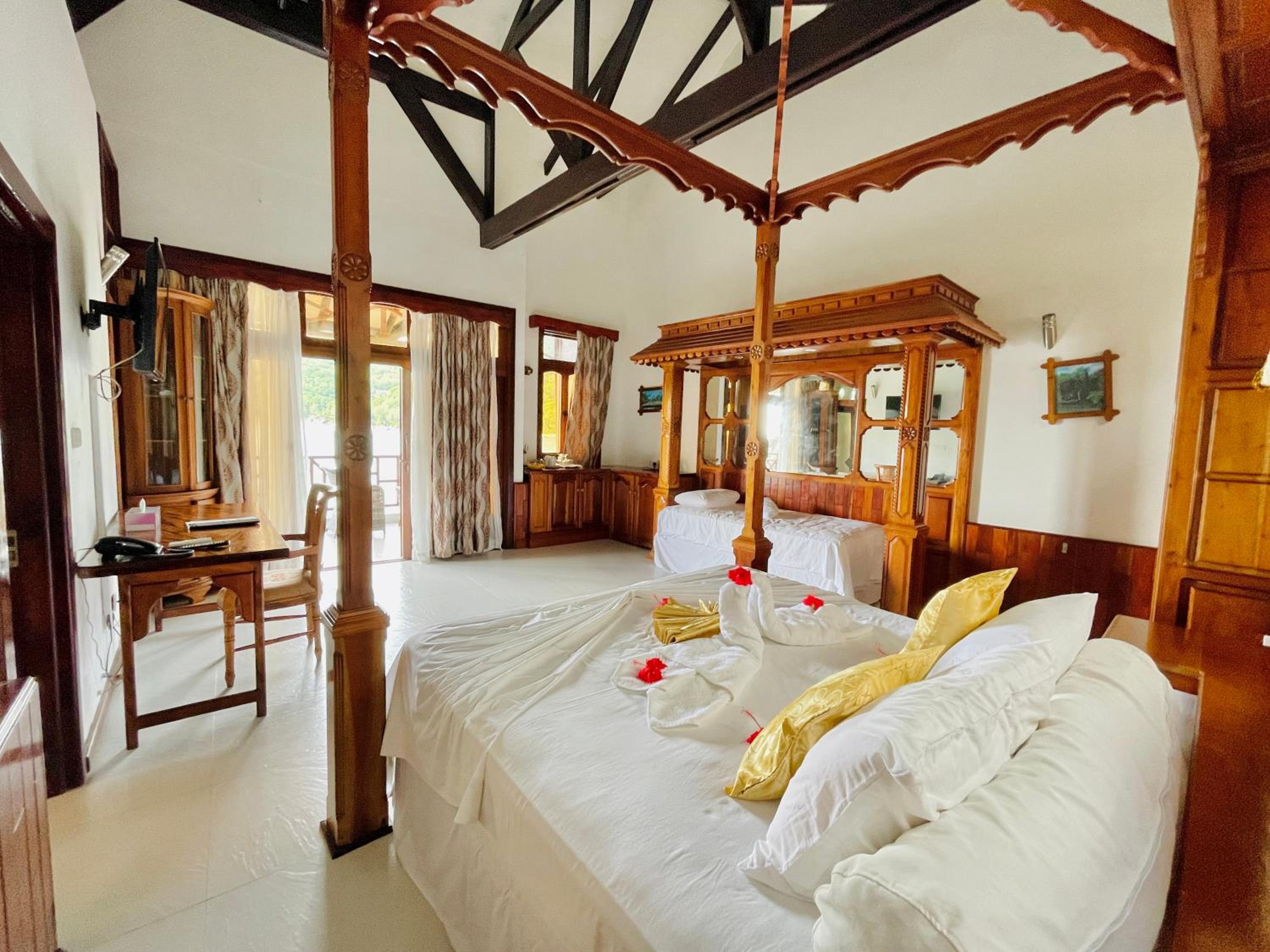 Senior Suite with Ocean View