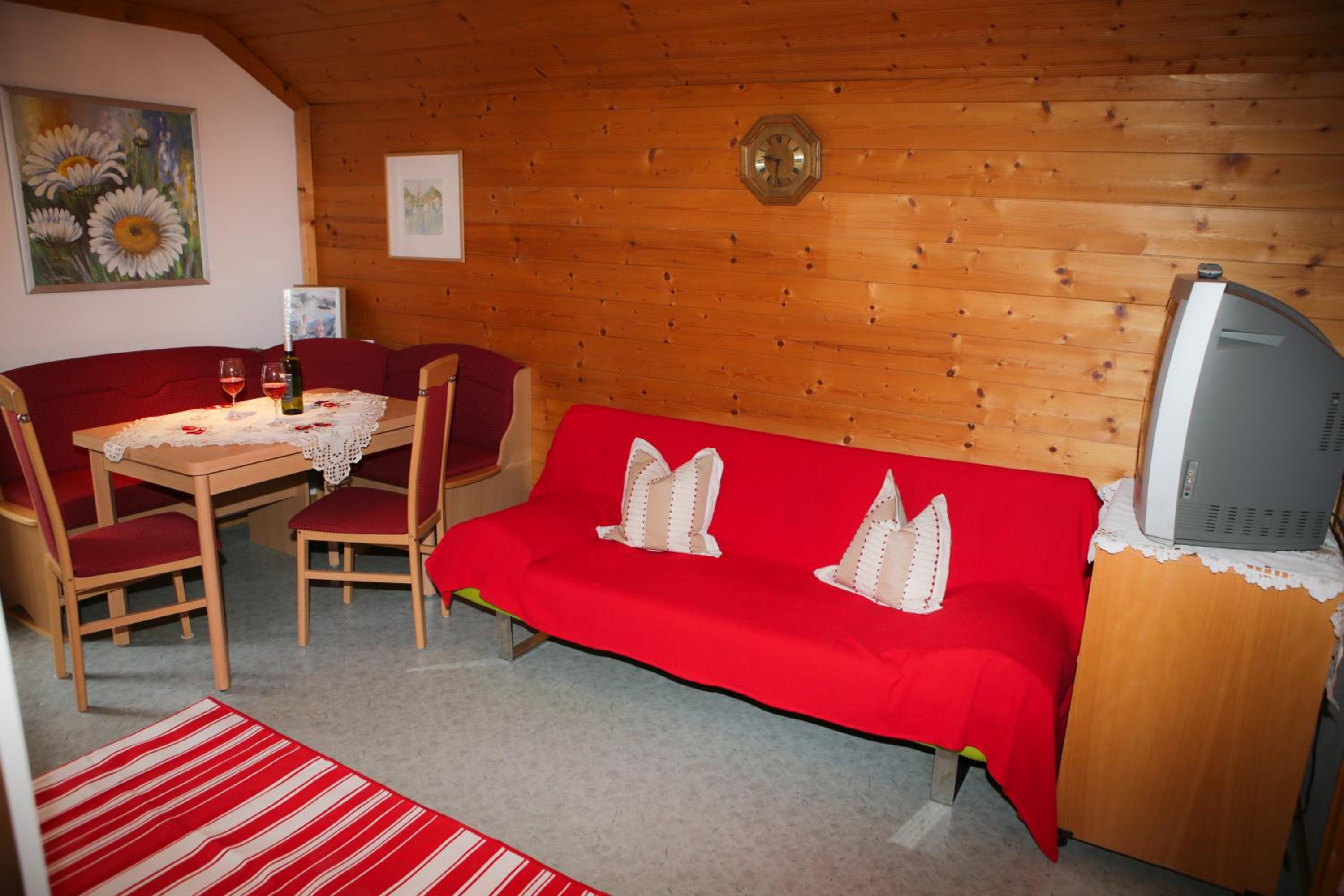Two-Bedroom Apartment with Terrace - Nr. 2 photo 3