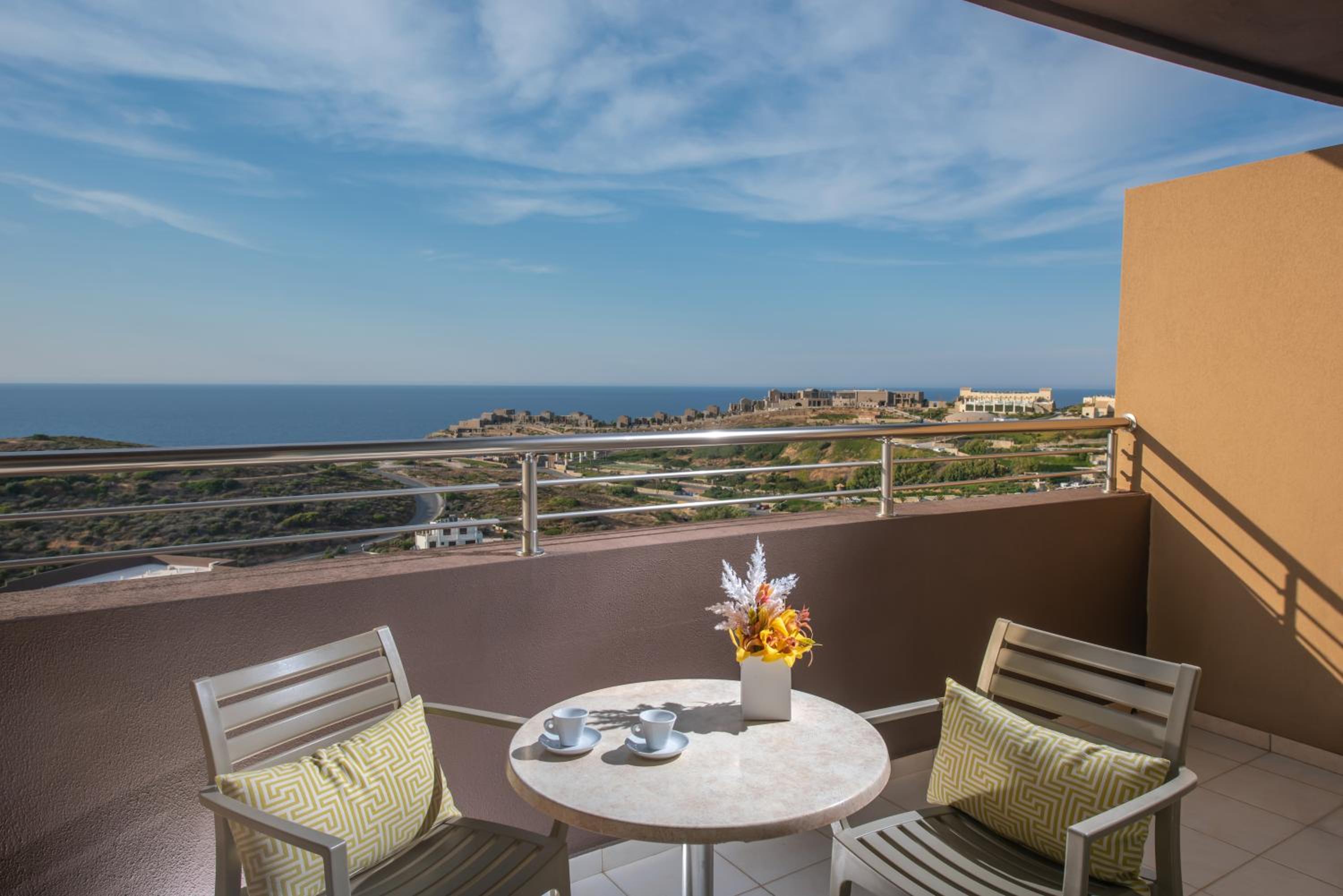 Double Room with Sea View- Main Building  - Photo 6