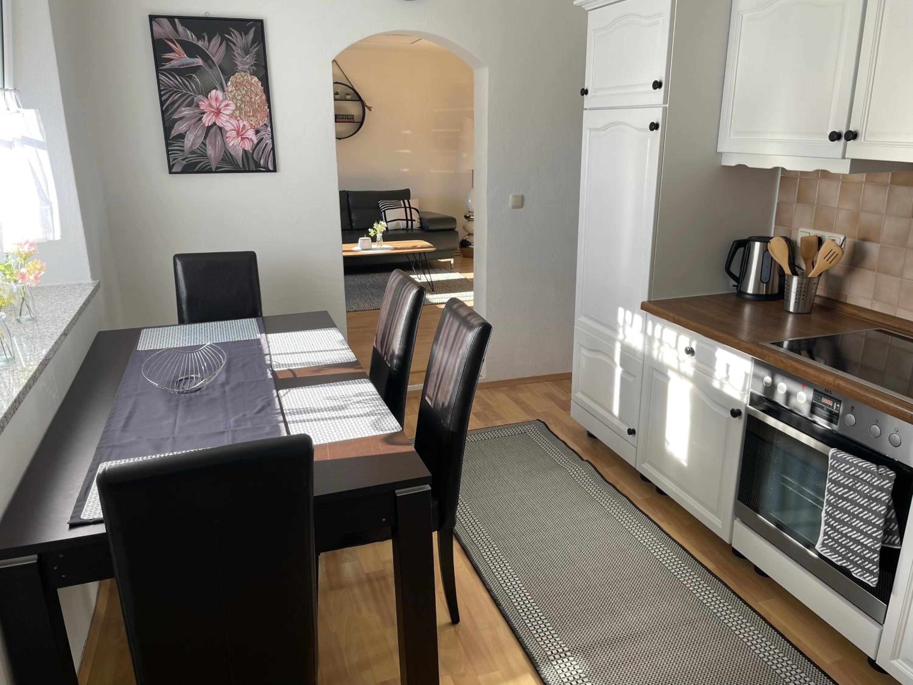 Two-Bedroom Apartment - Photo 7