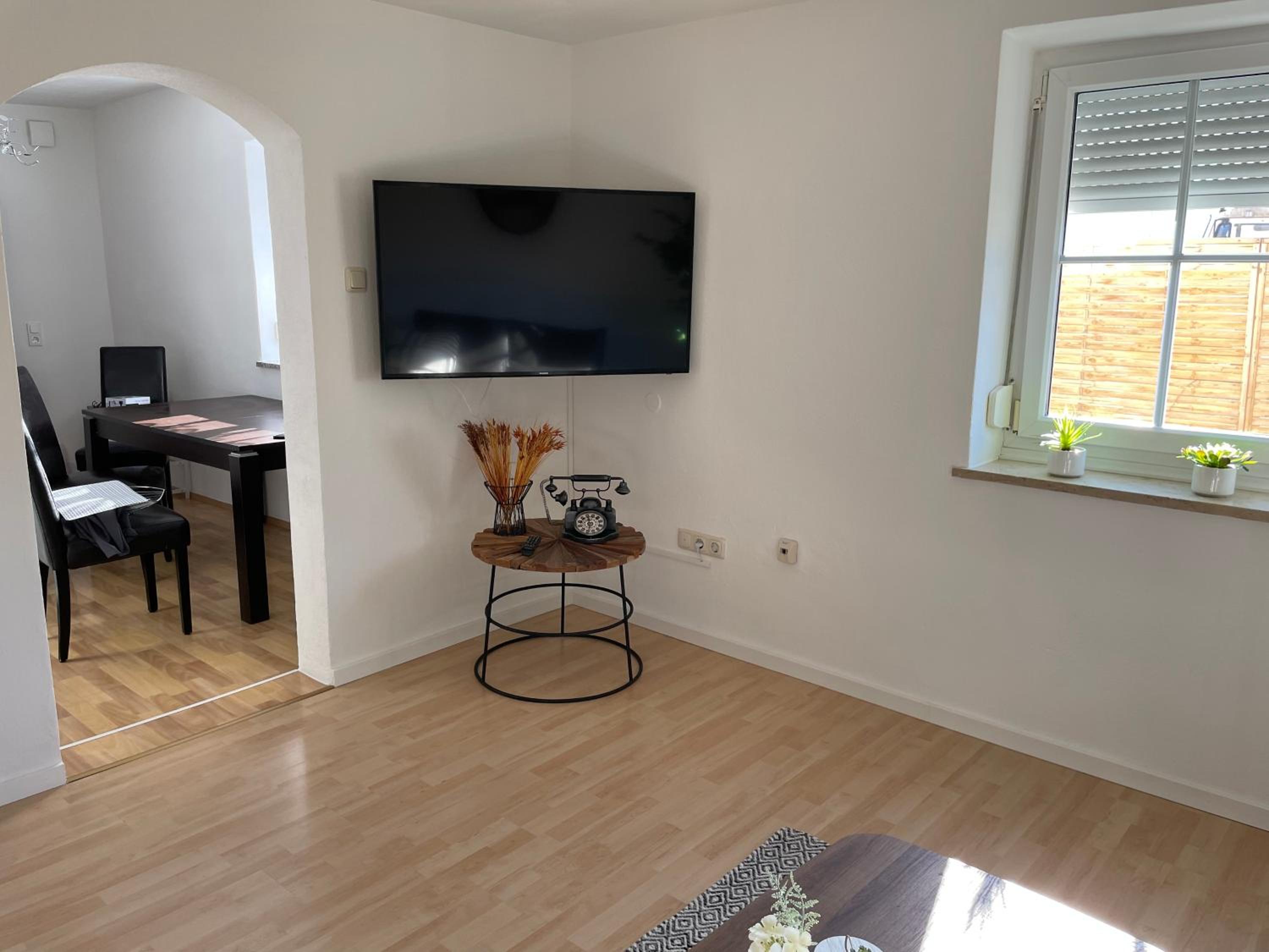 Two-Bedroom Apartment - Photo 2