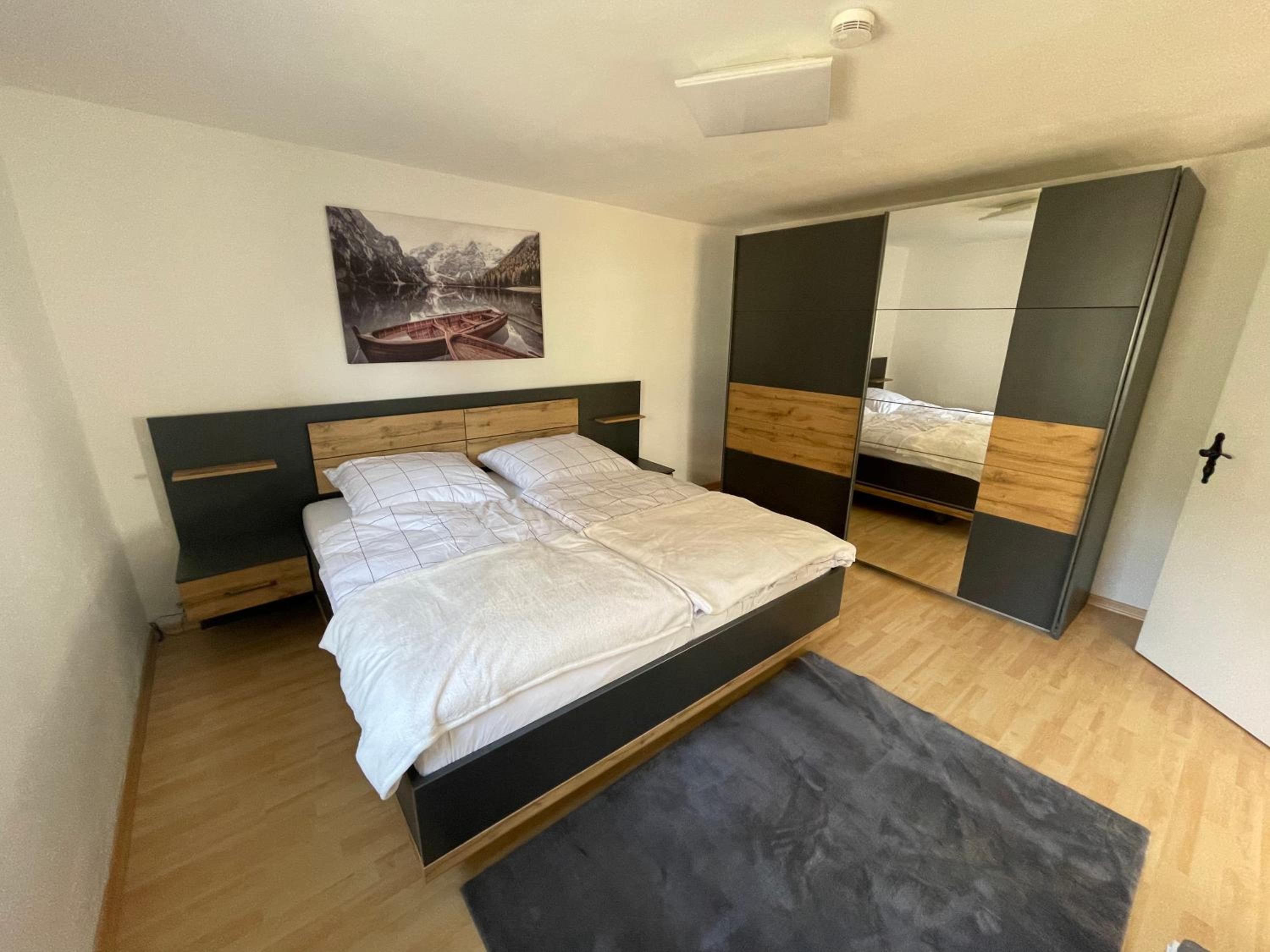 Two-Bedroom Apartment - Photo 16