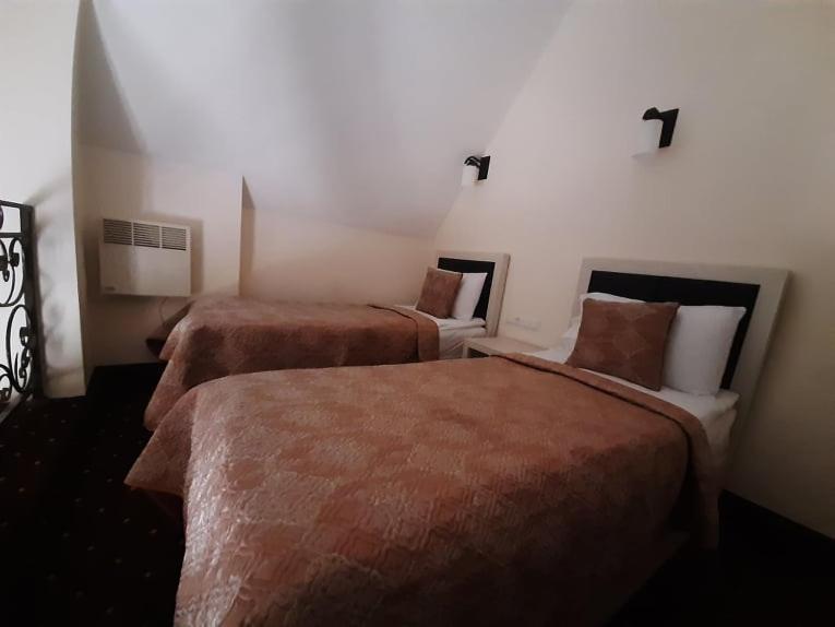 Classic Quadruple Room photo 3