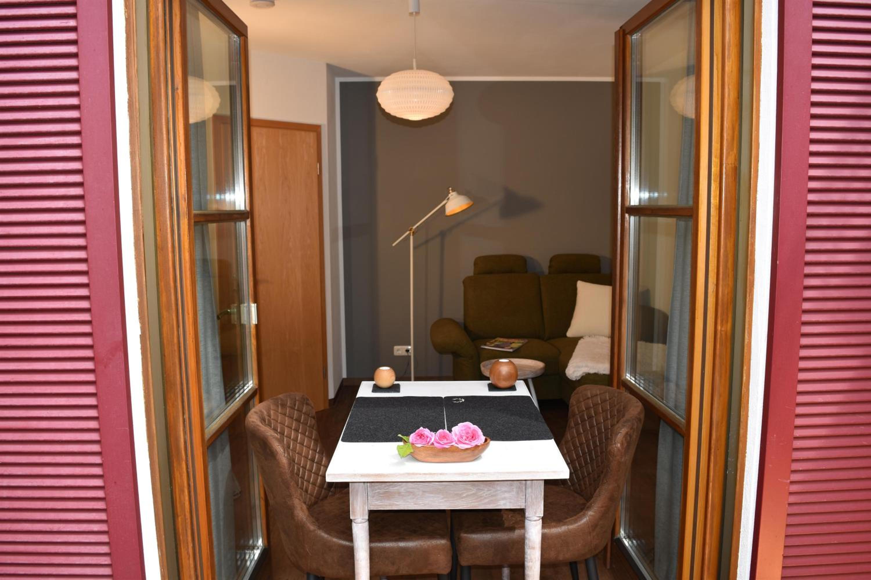 One-Bedroom Apartment photo 2