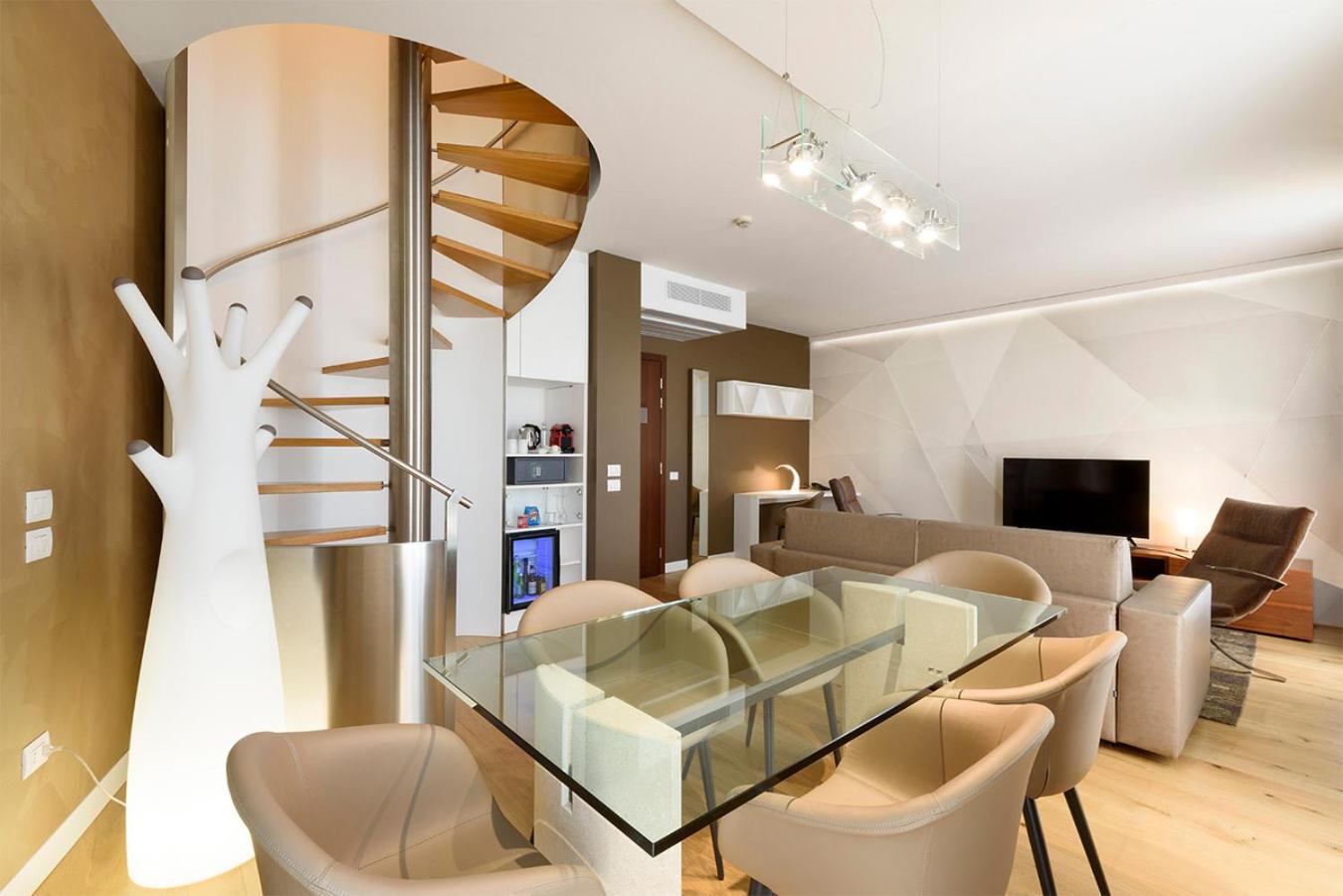 Suite with Terrace photo 3