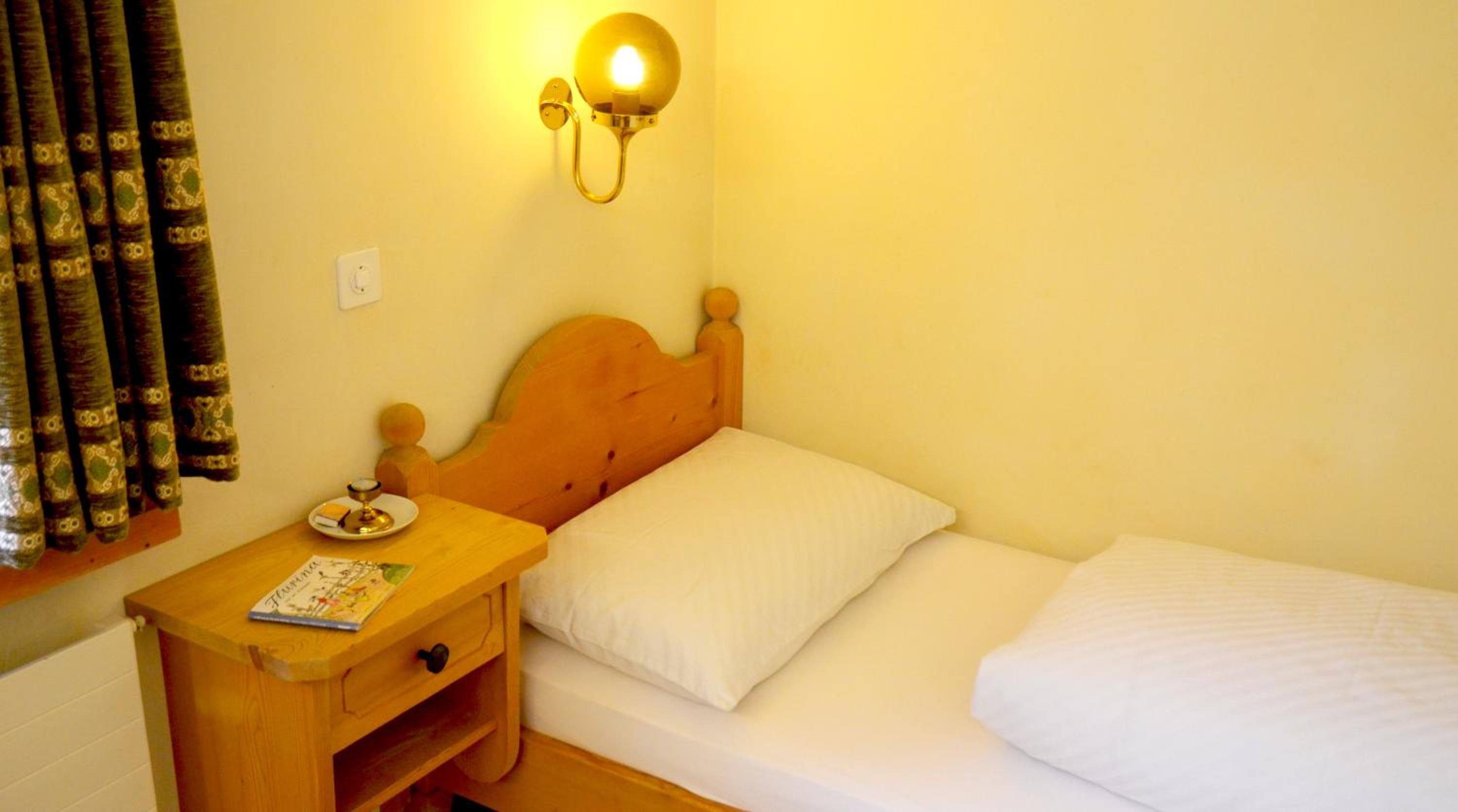 Standard Single Room photo 3