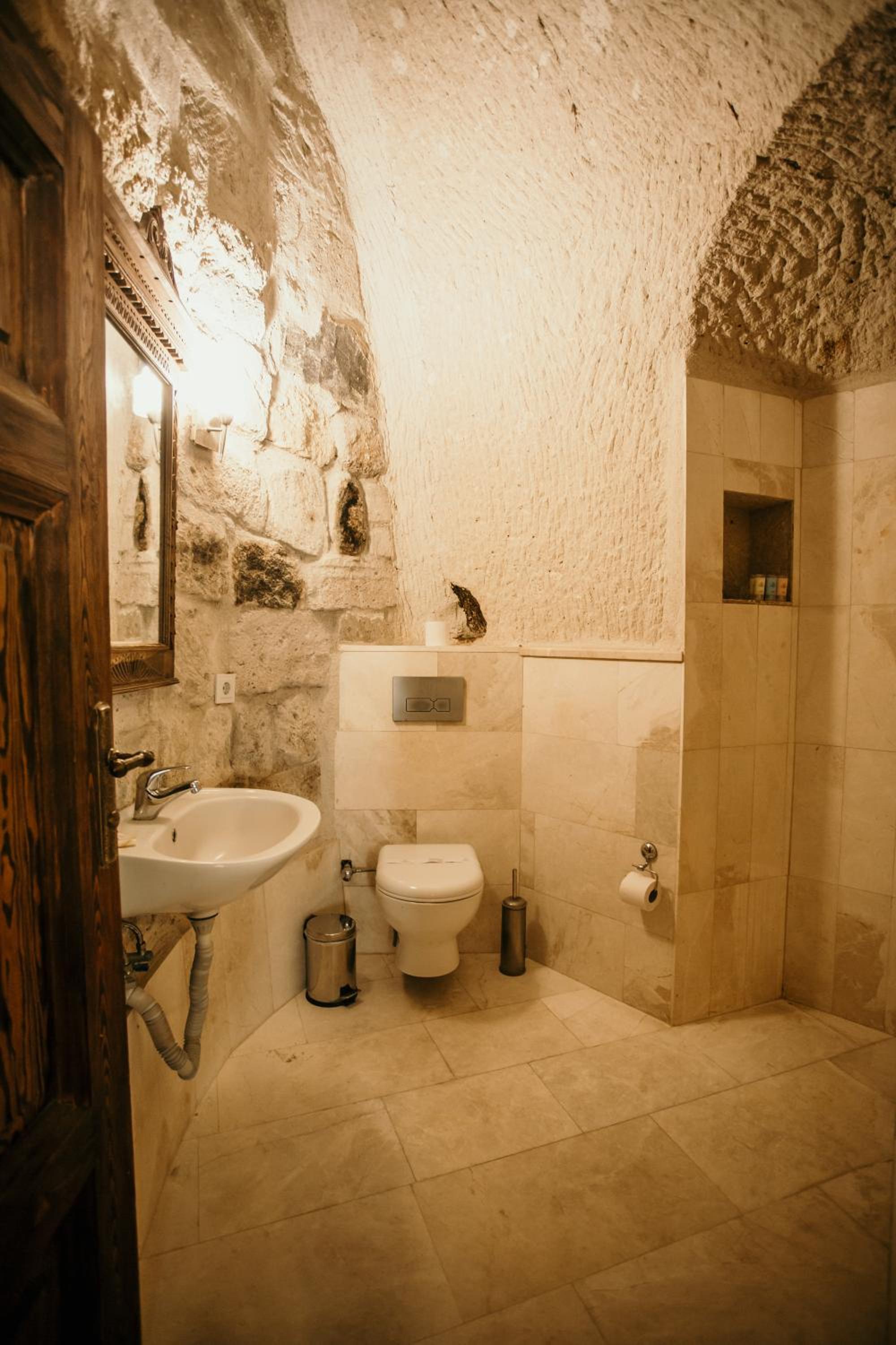 Single Room with Balcony photo 3