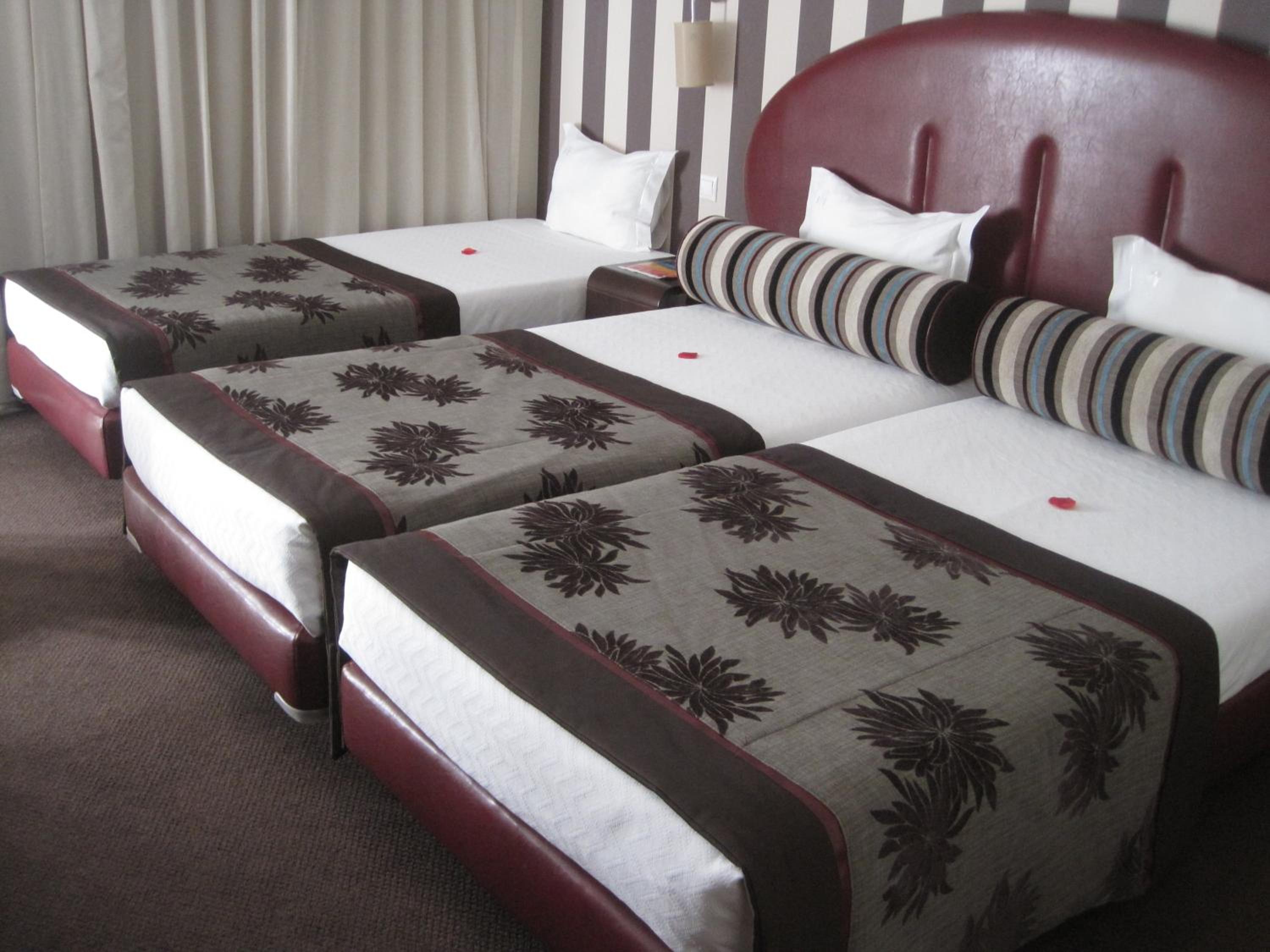 Triple Room - Photo 1
