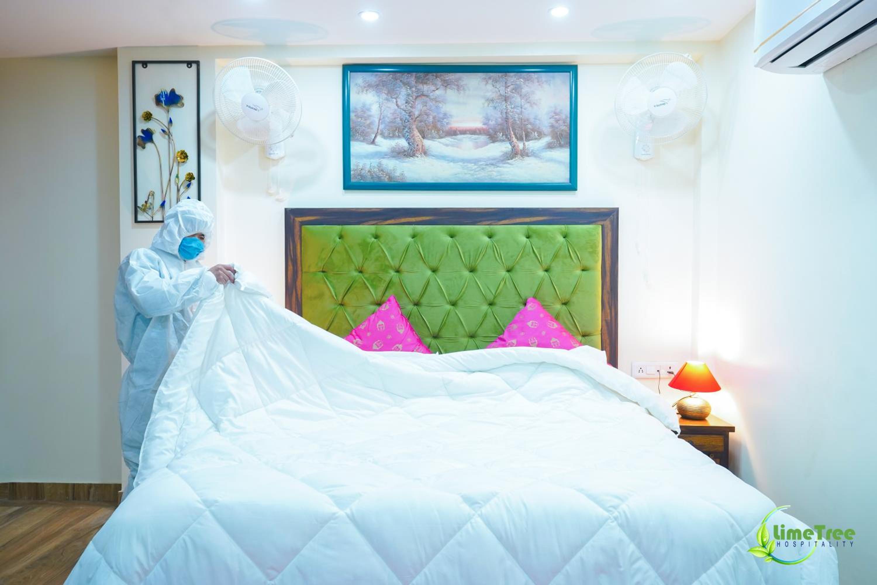 Superior King Room - Photo 38