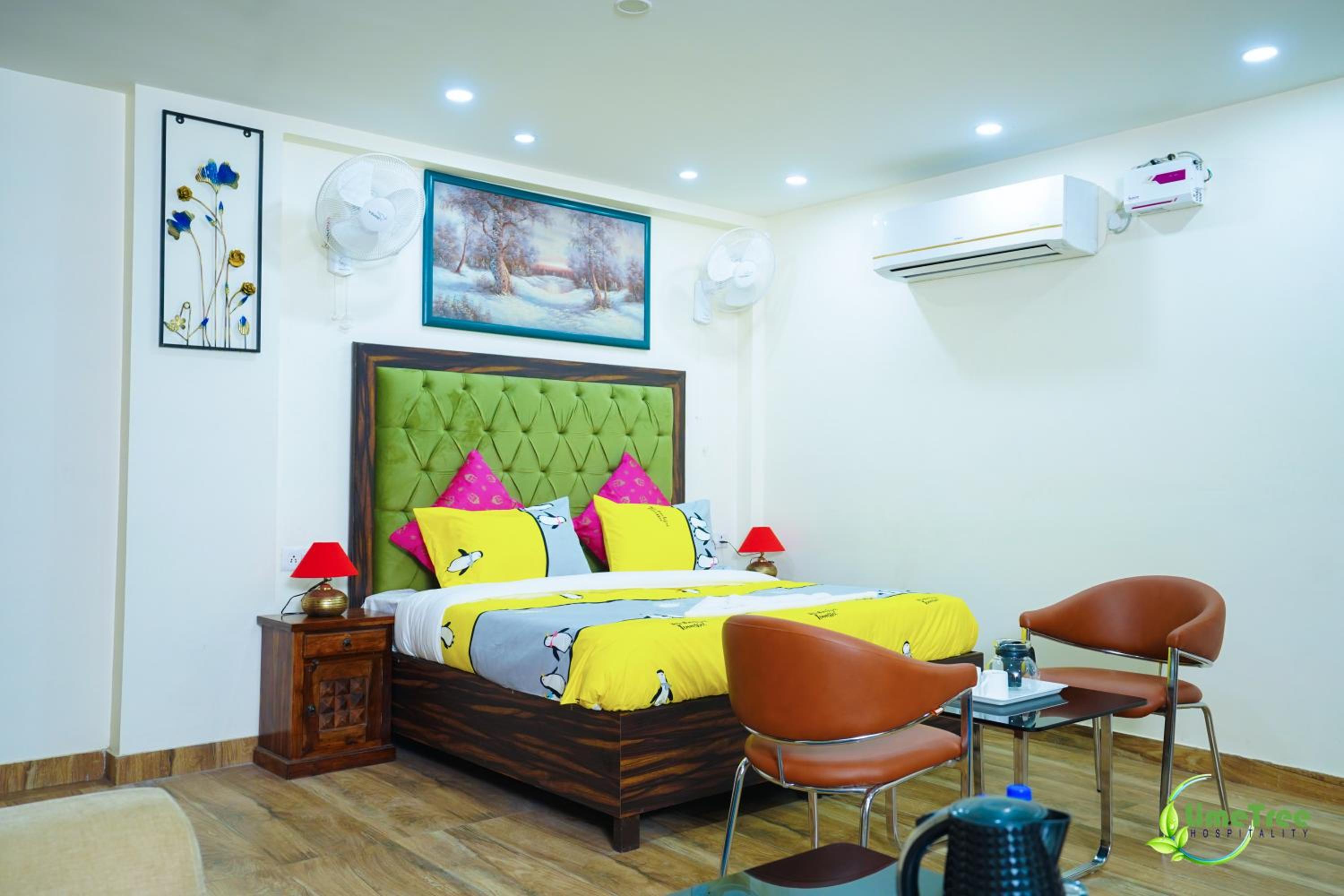 Superior King Room - Photo 48