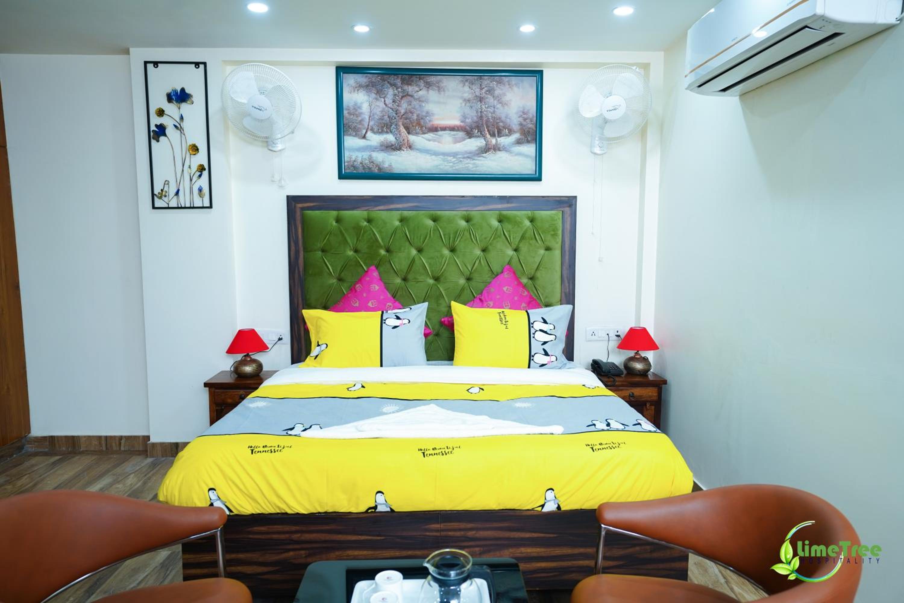Superior King Room - Photo 37