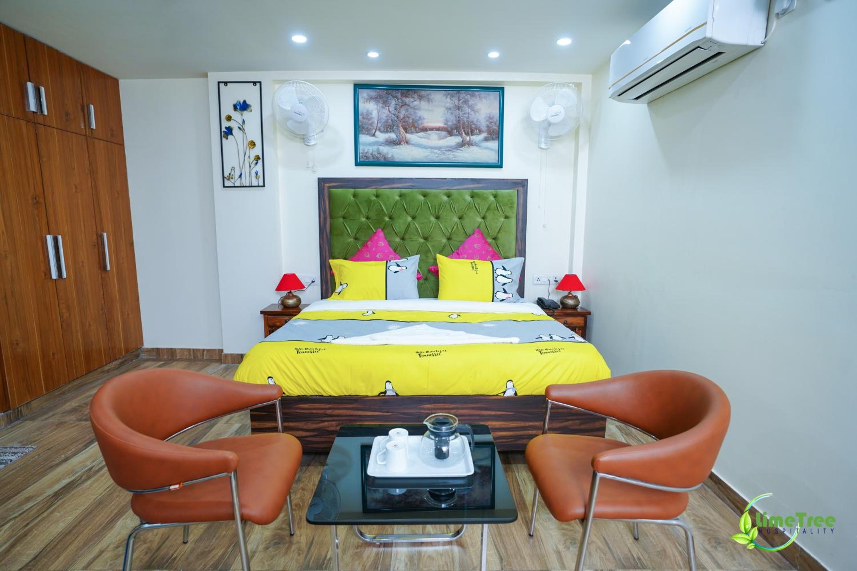 Superior King Room - Photo 1