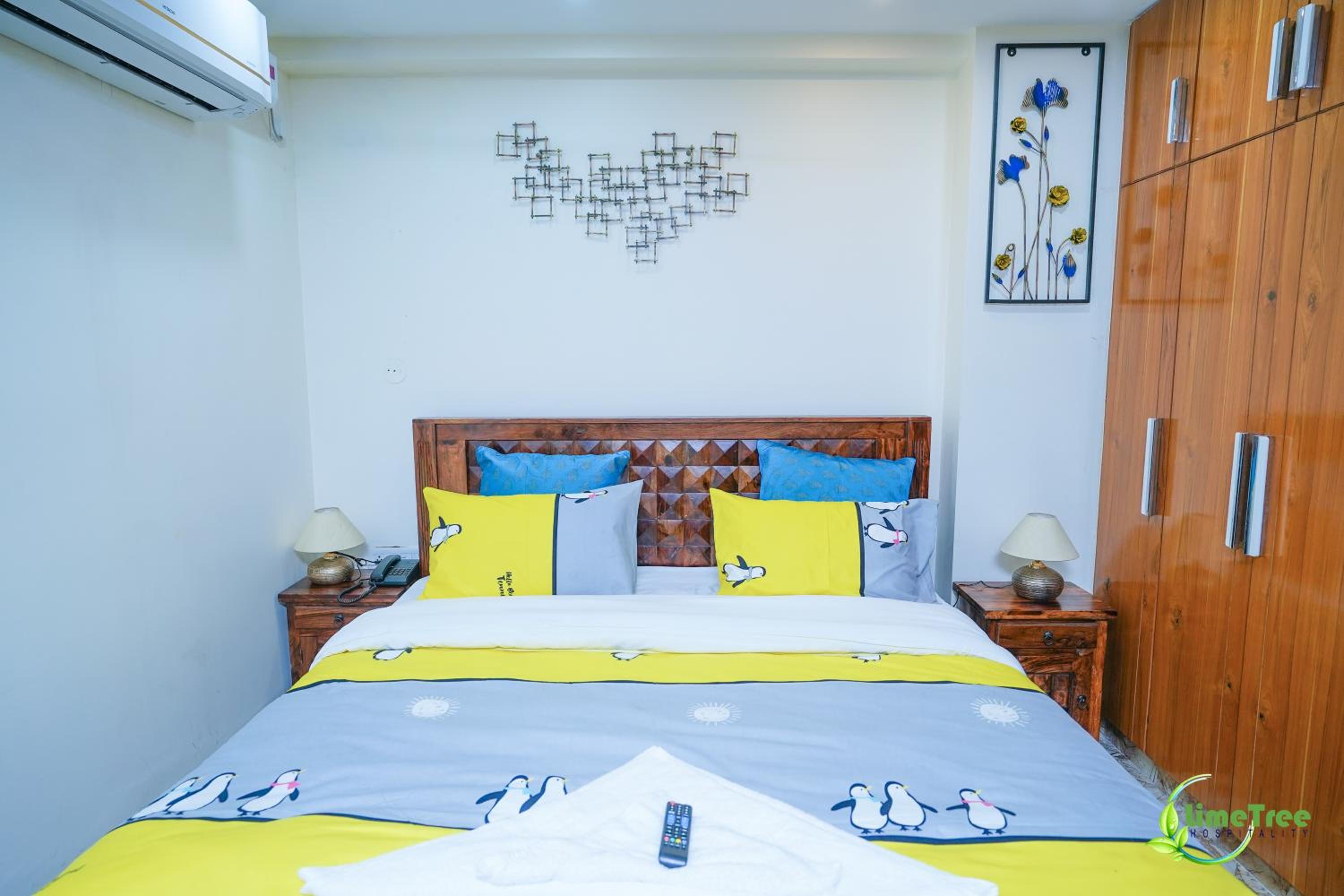 Superior King Room - Photo 5