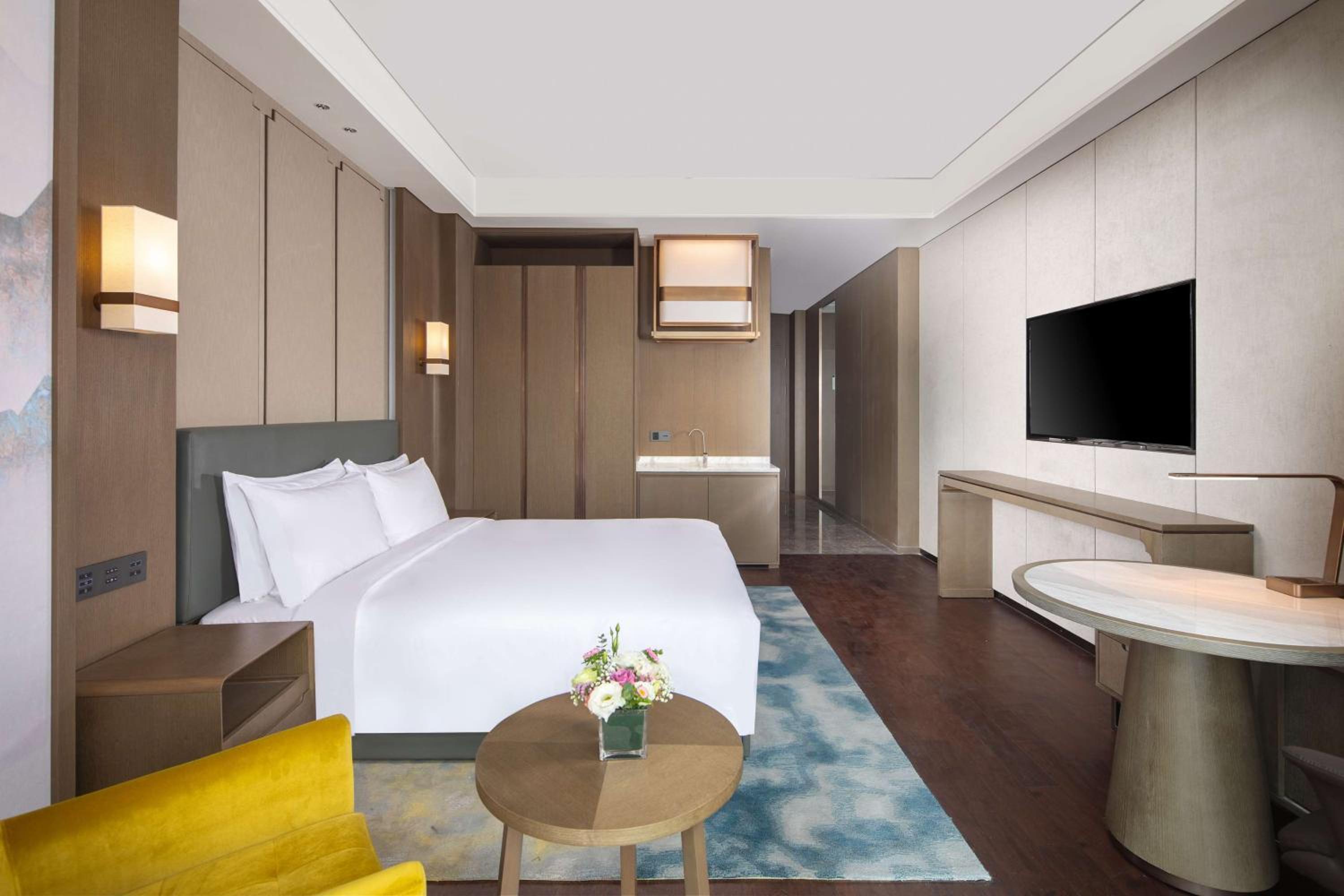 Deluxe King or Twin Room photo 2