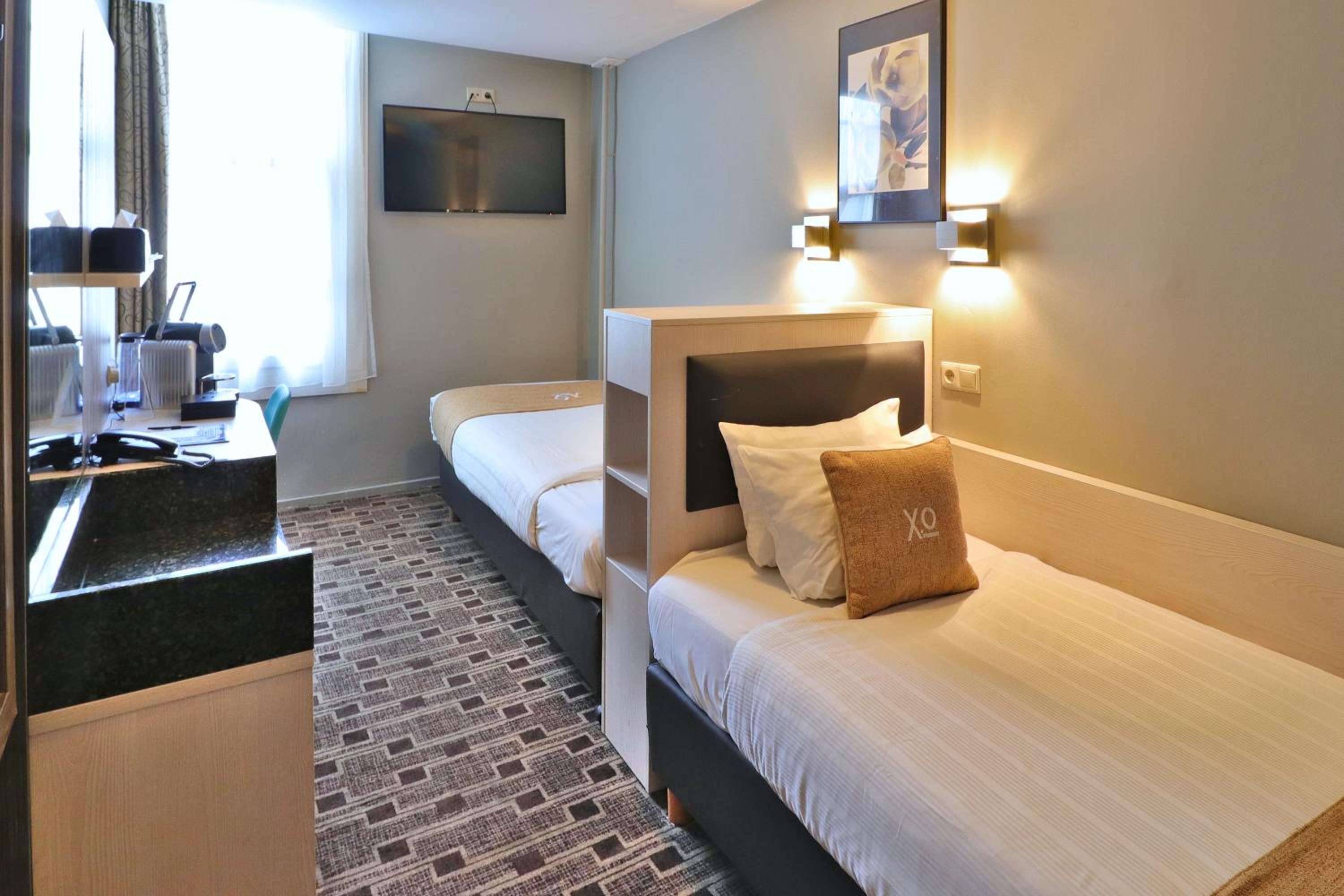 Economy Twin Room photo 1