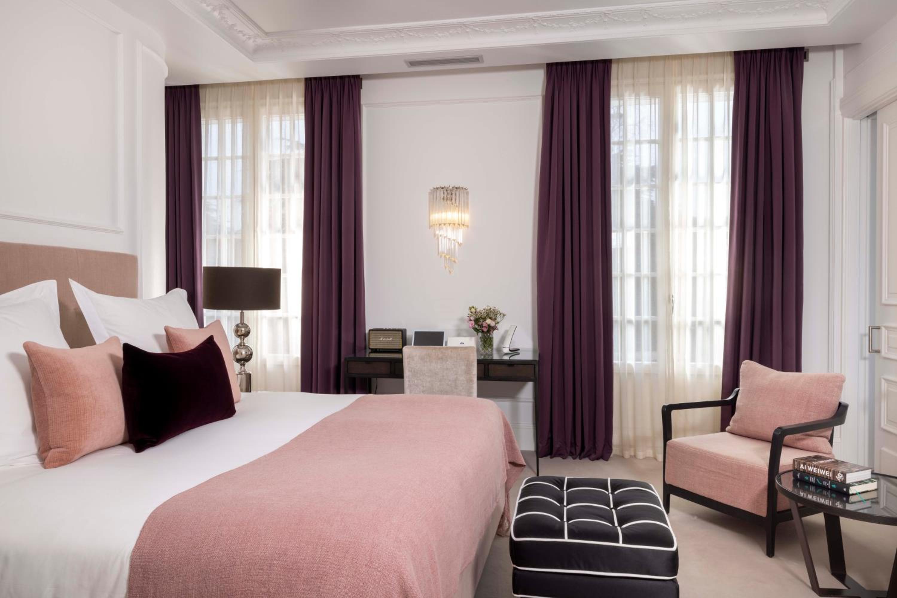 Large Double Room with Balcony