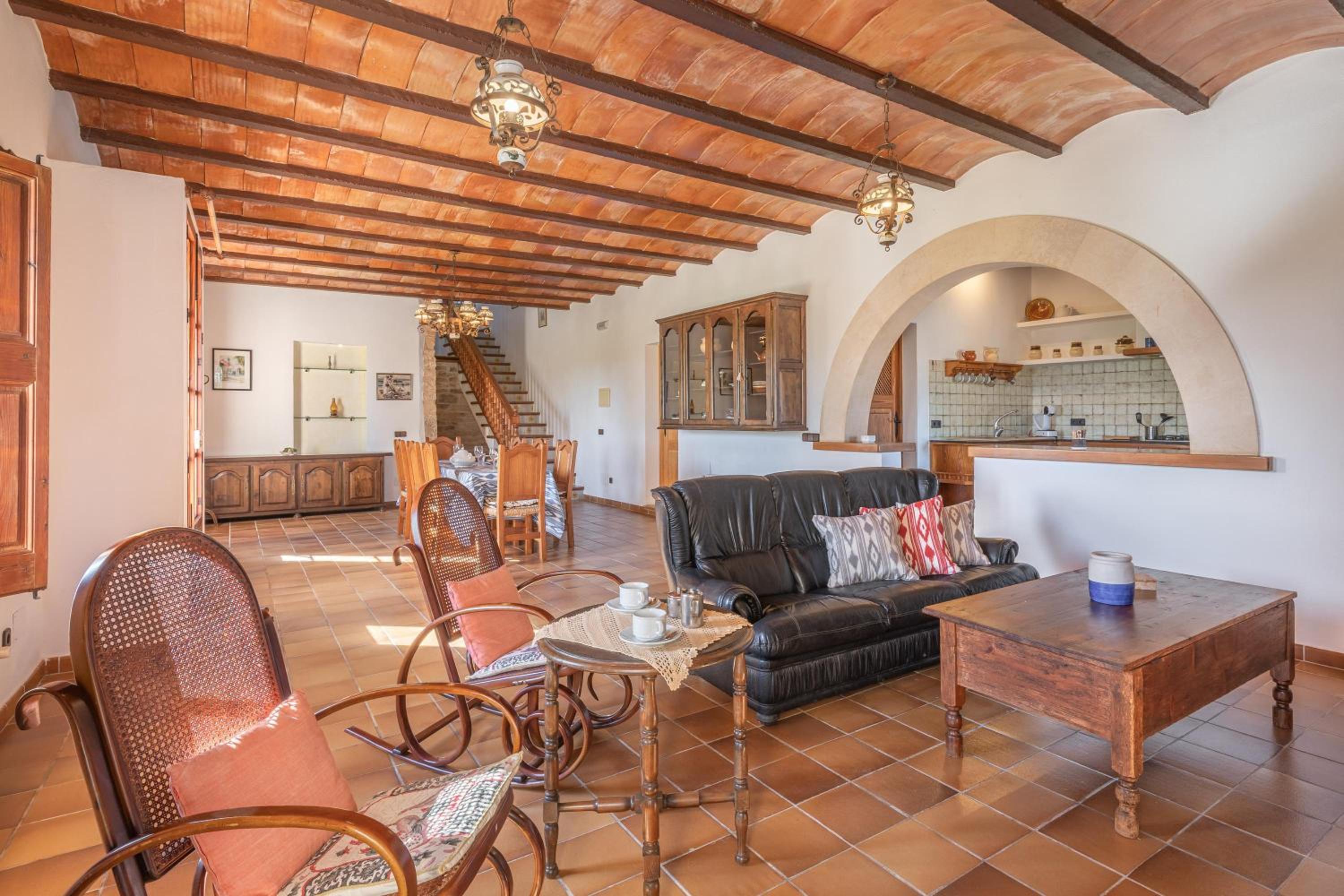 Villa photo 2