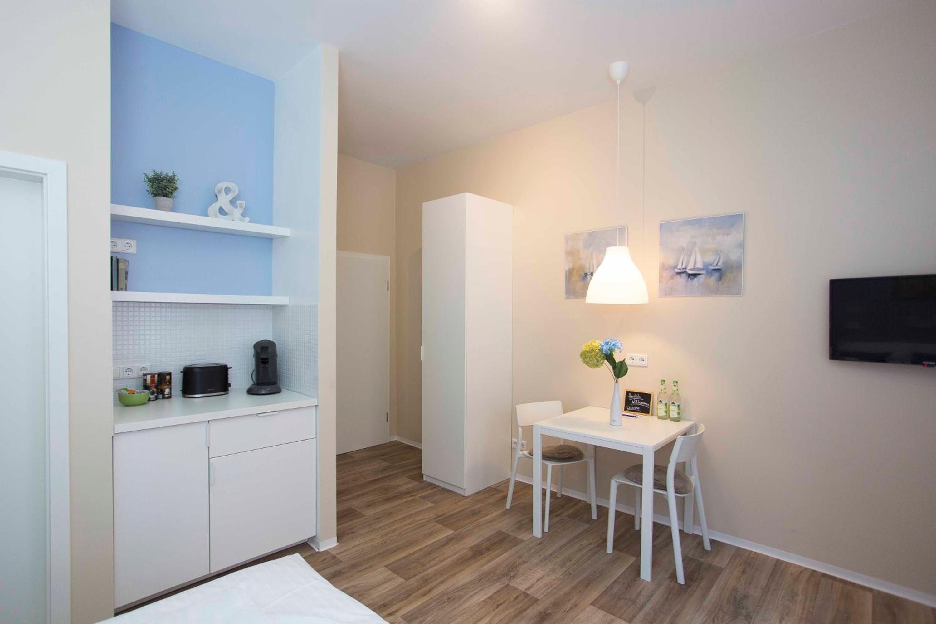 Large Double Room photo 2
