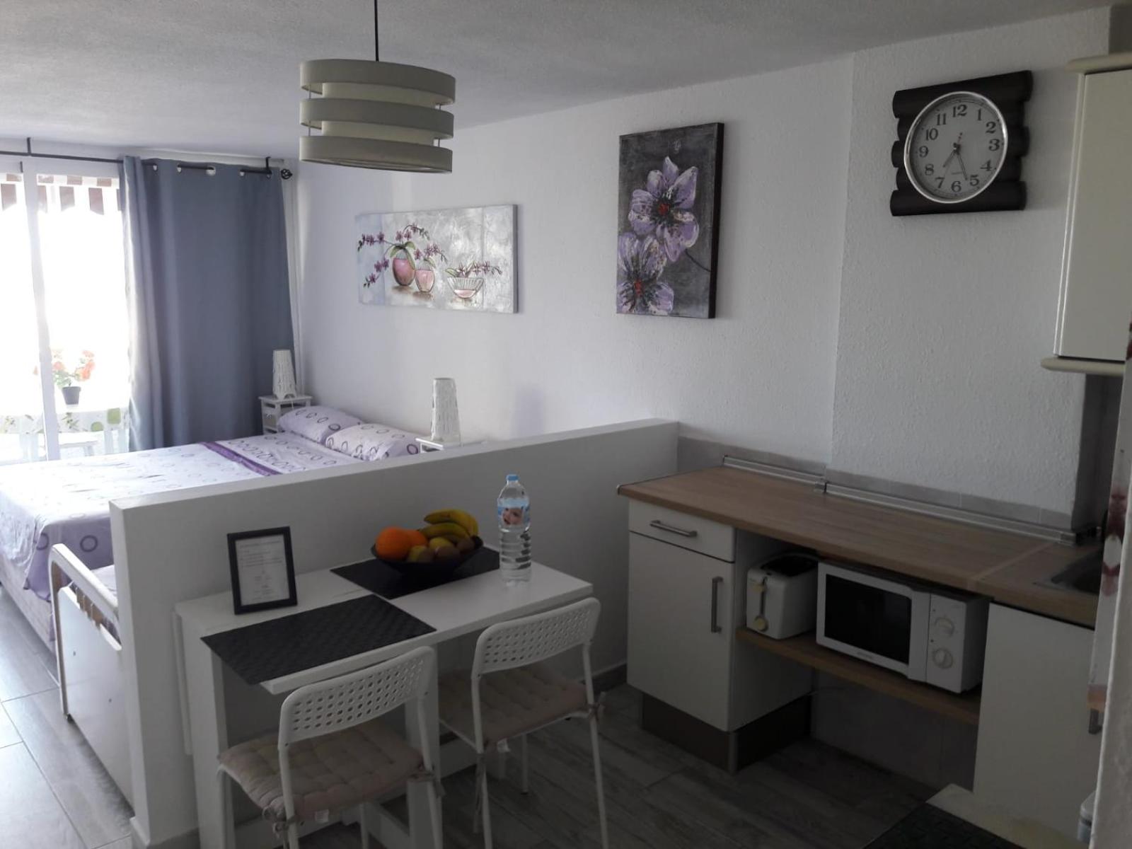 Studio with Sea View