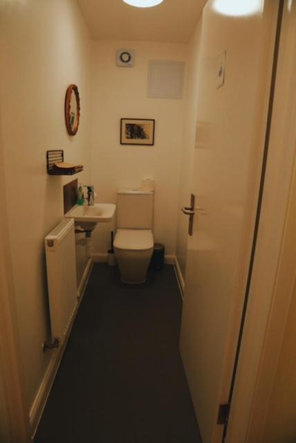 Budget Twin Room photo 2