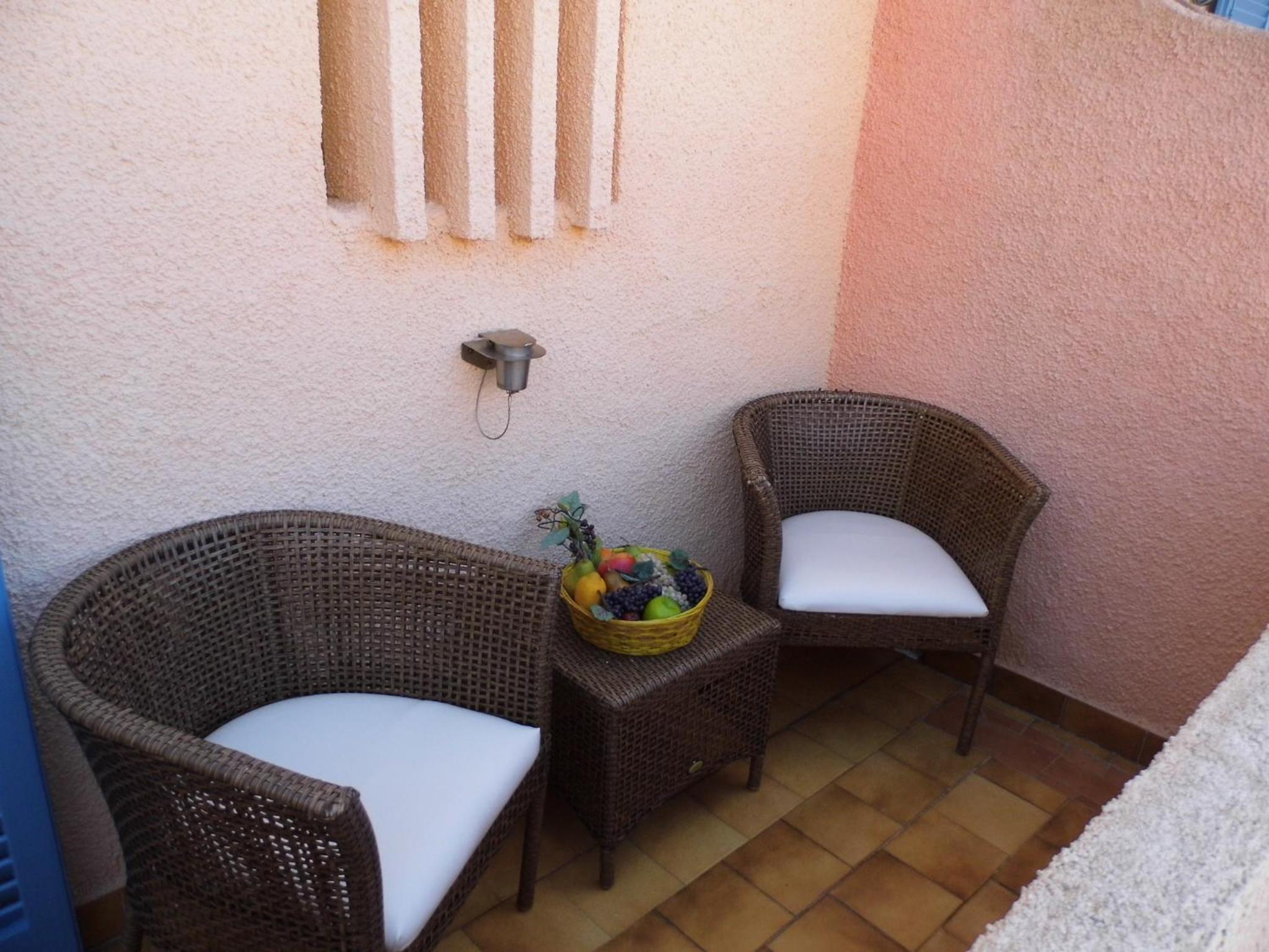 Double Room - Photo 12
