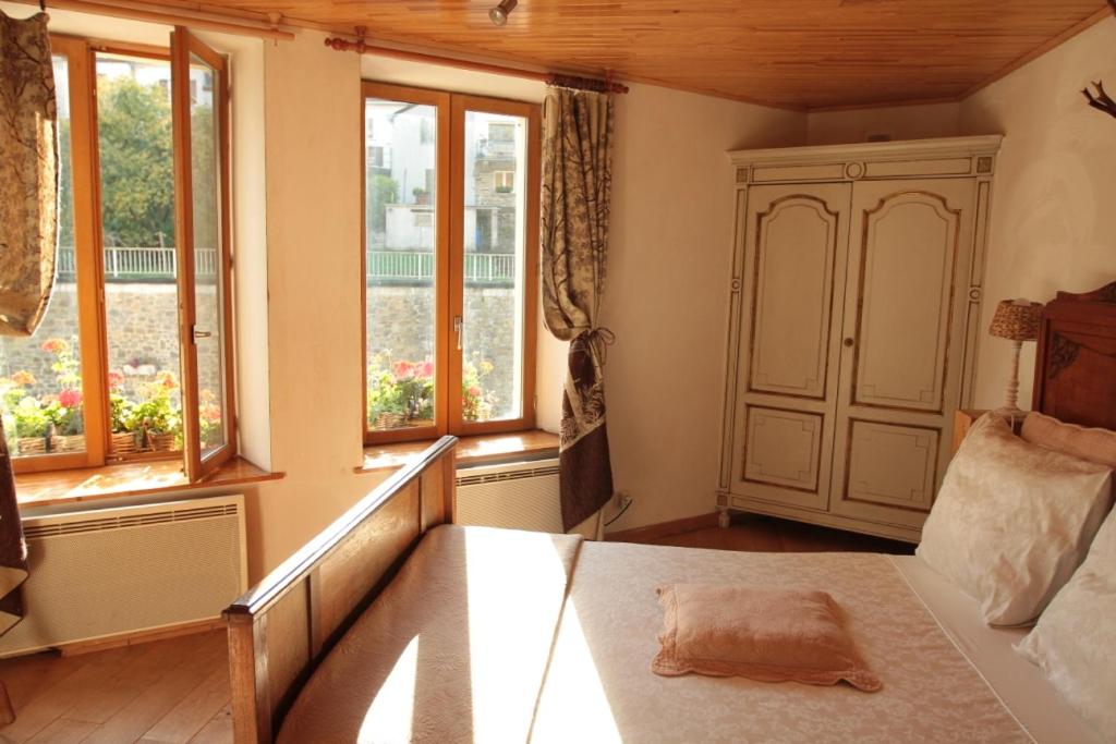 Budget Double Room photo 1
