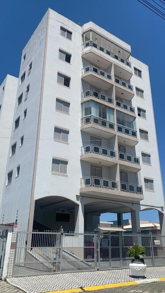 Apartment with Sea View - Photo 2