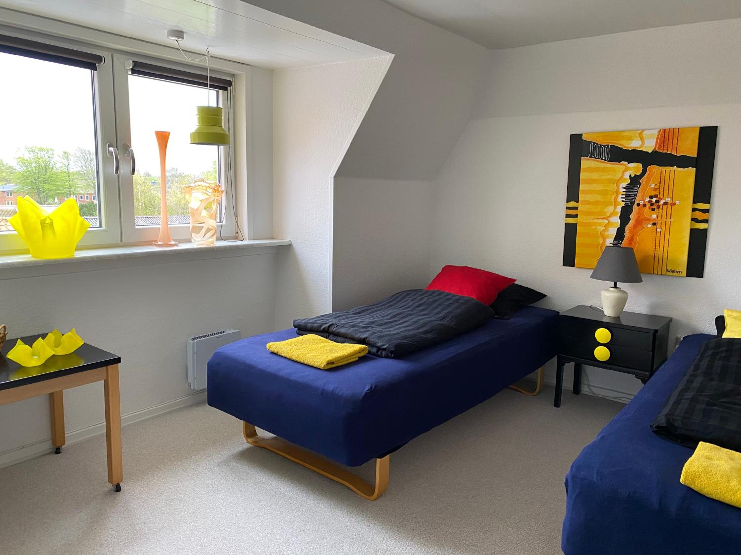 Two-Bedroom Apartment - Photo 44