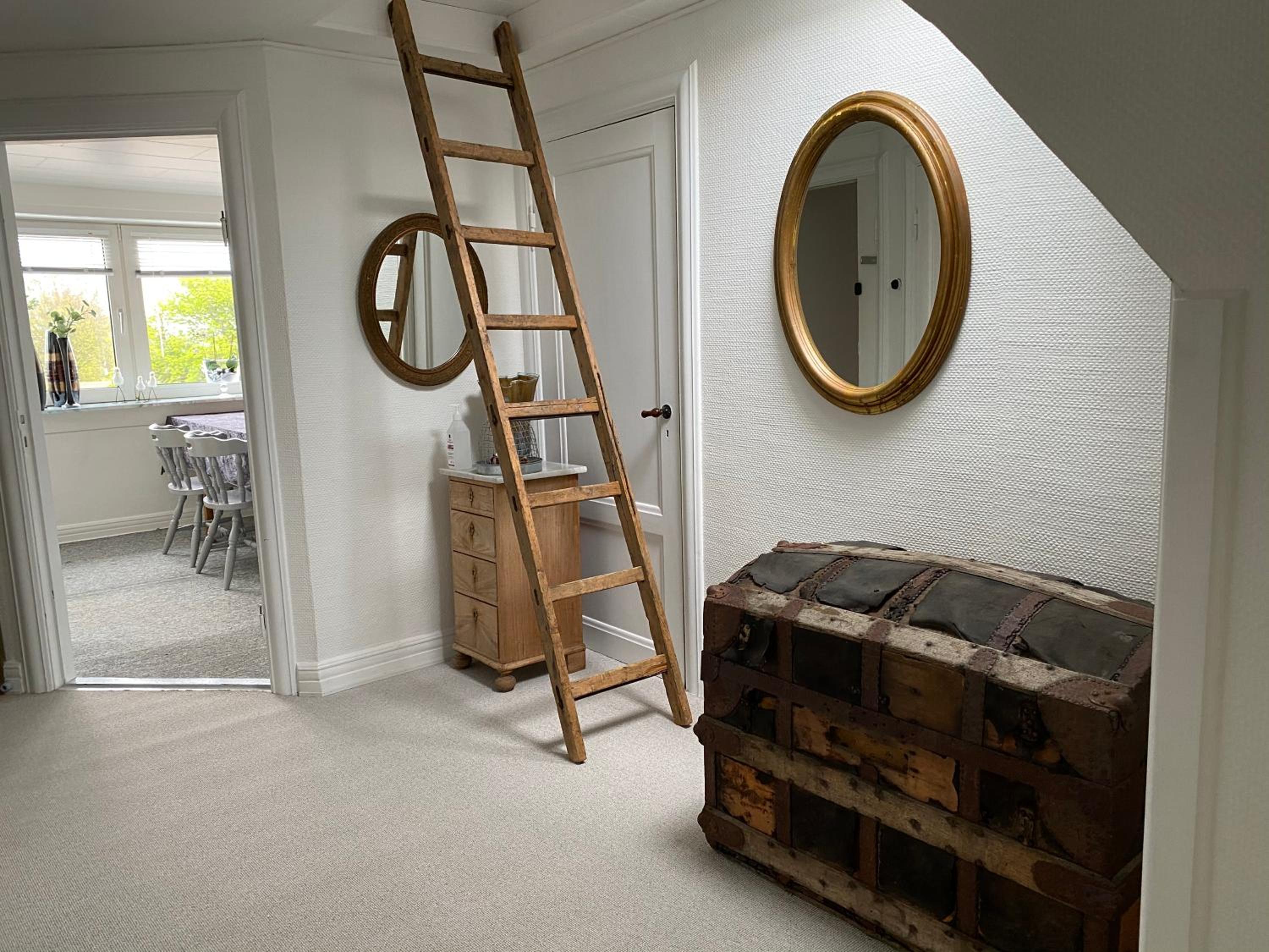 Two-Bedroom Apartment - Photo 35