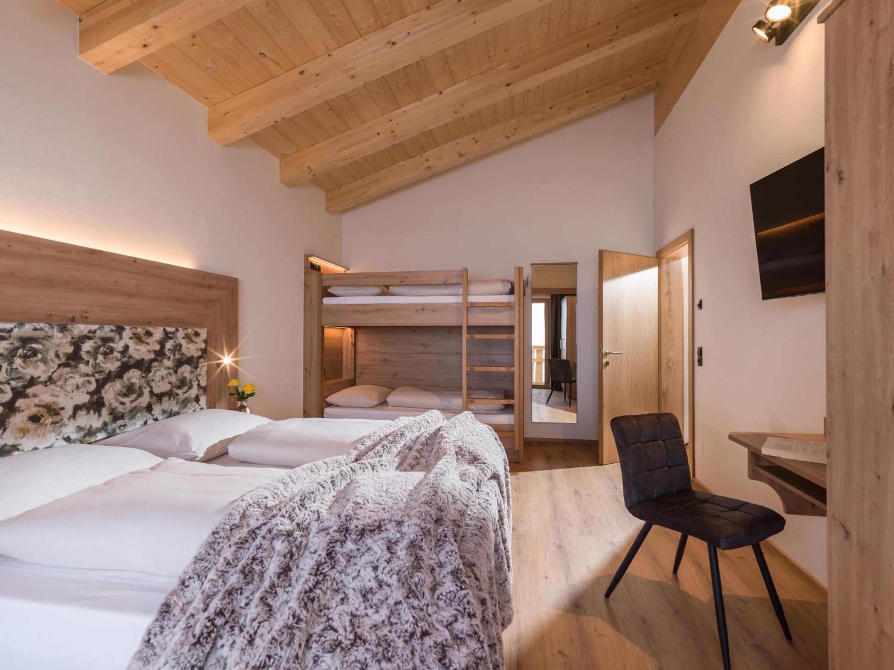 Five-Bedroom Apartment