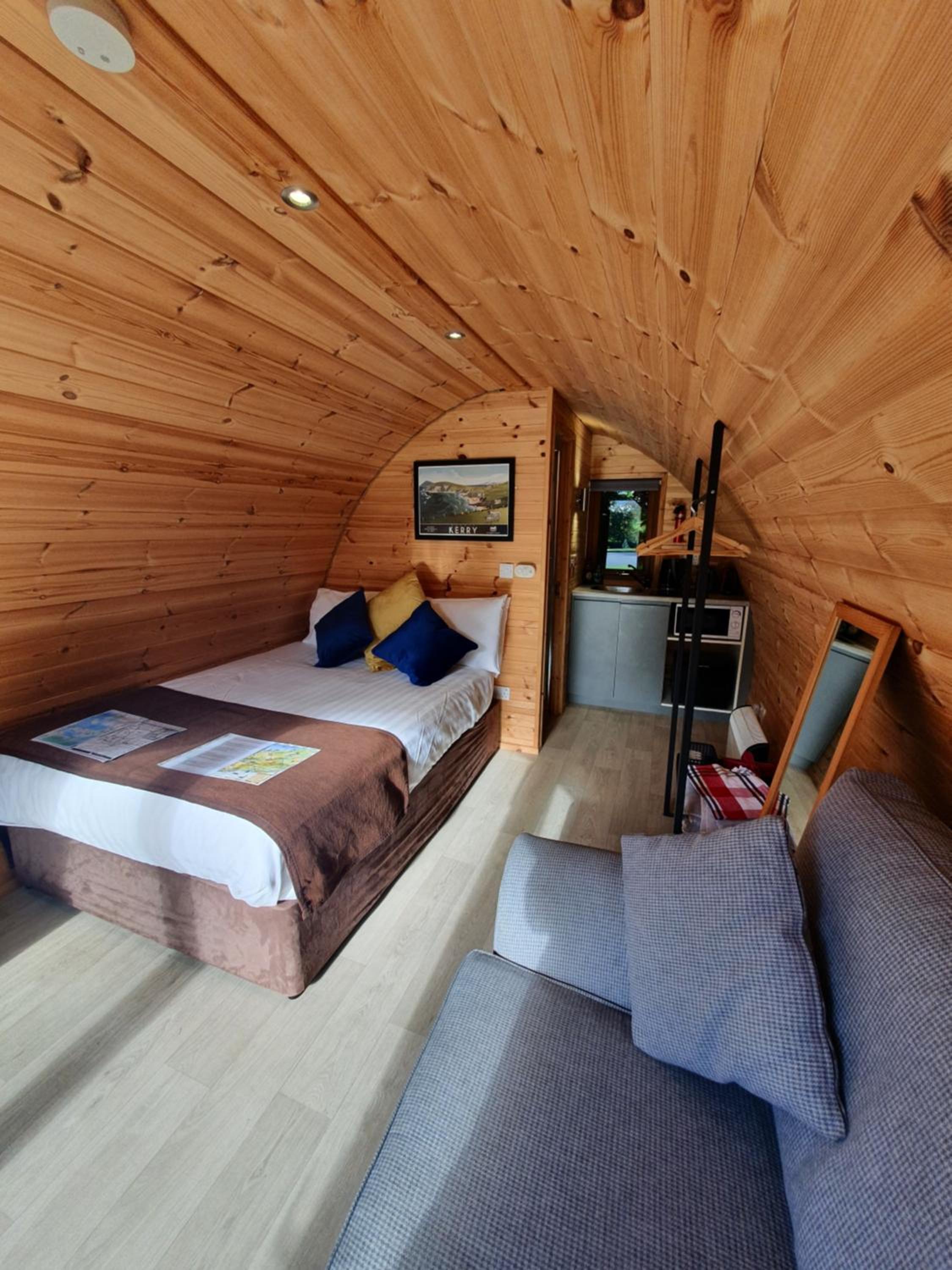 One-Bedroom Pod - Photo 19
