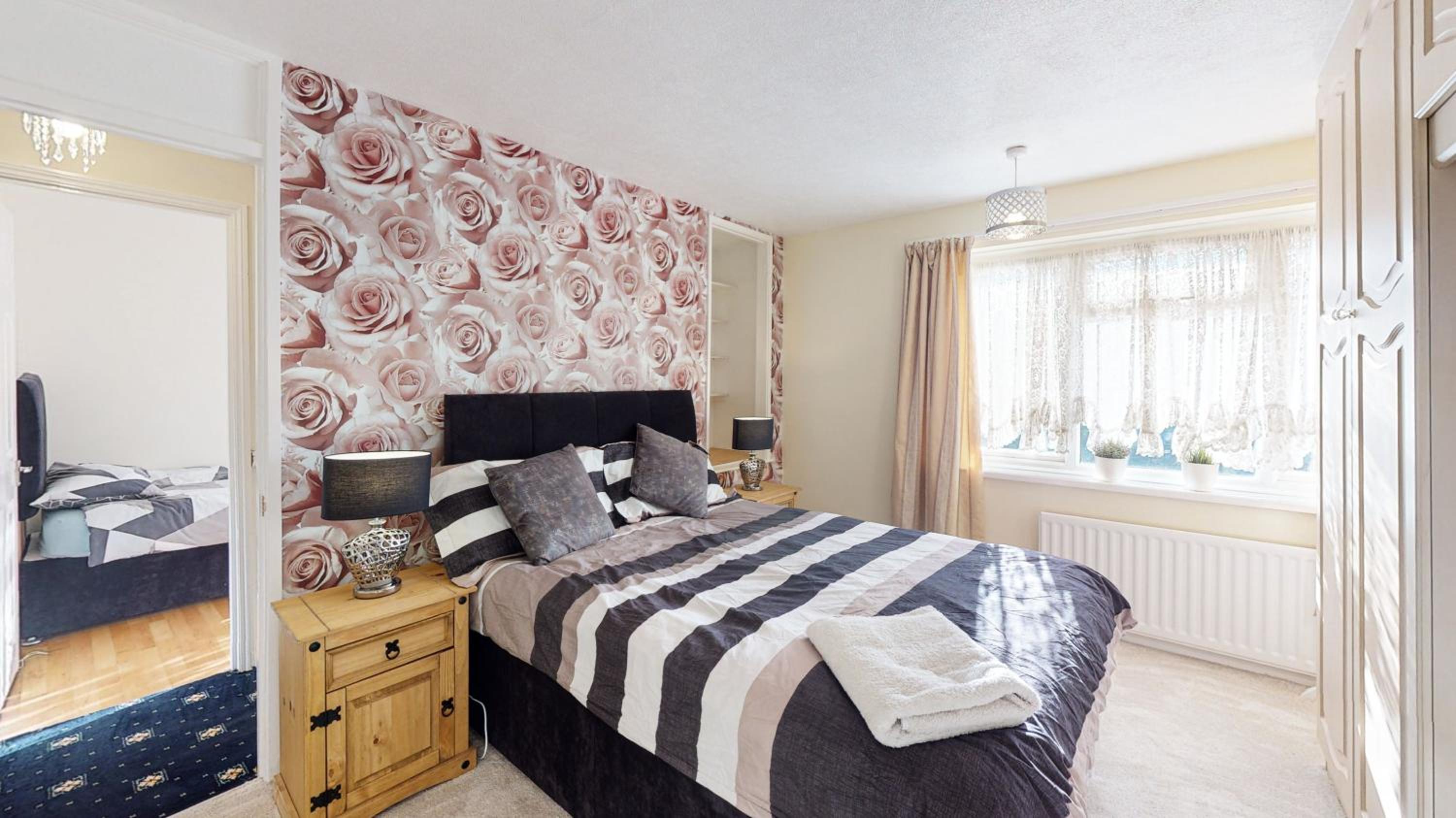 Three-Bedroom House photo 1